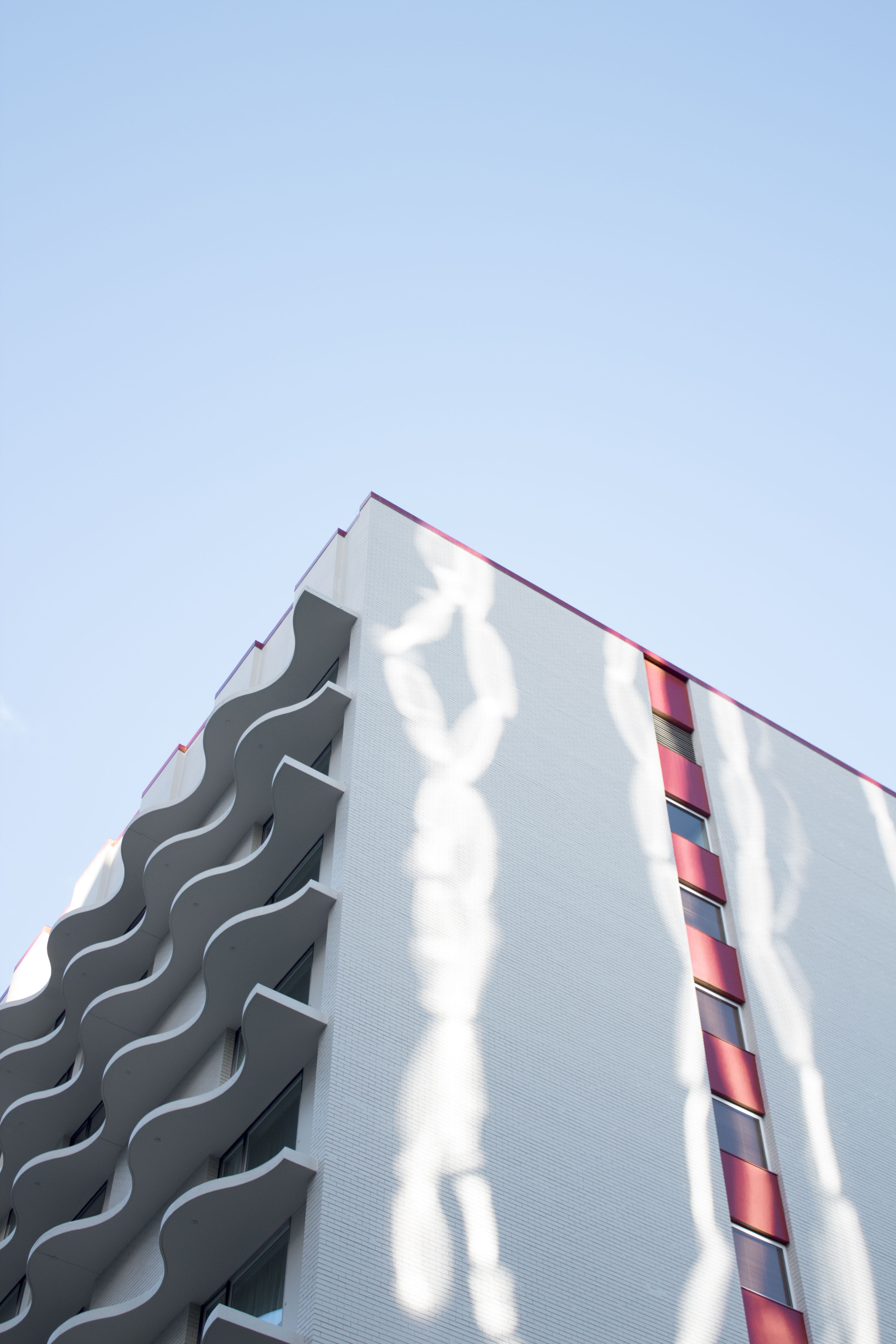 photography, low, city, clear sky, urban, white, file folder, low angle view, copy space, 5K, office building, skyscraper, day, white color, shape, no people, Phone HD Wallpaper