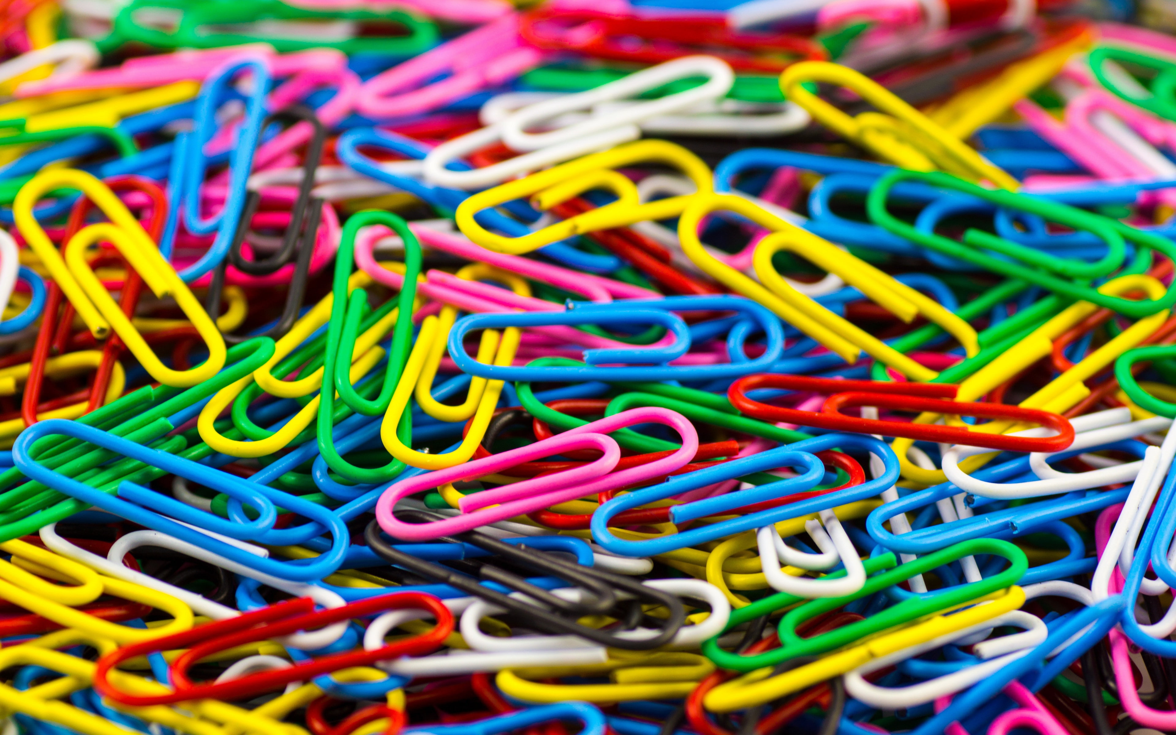 colored backgrounds, paper clips, fixation, 4K, HD Wallpaper