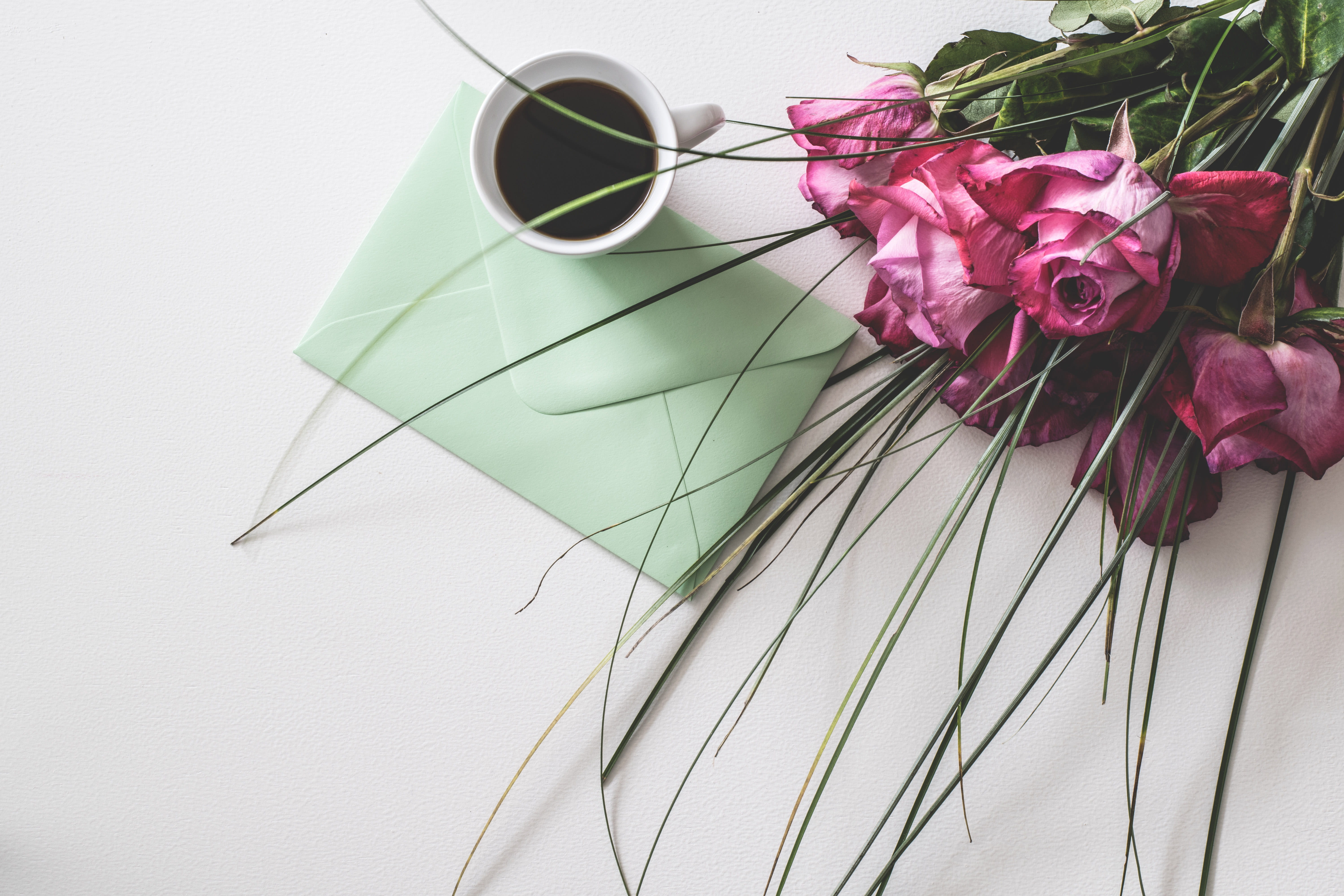 beverage, love, top view, beside, hand, vulnerability, bunch of flowers, color, pink color, petal, blooming, roses, romance, flower arrangement, envelope, HD Wallpaper