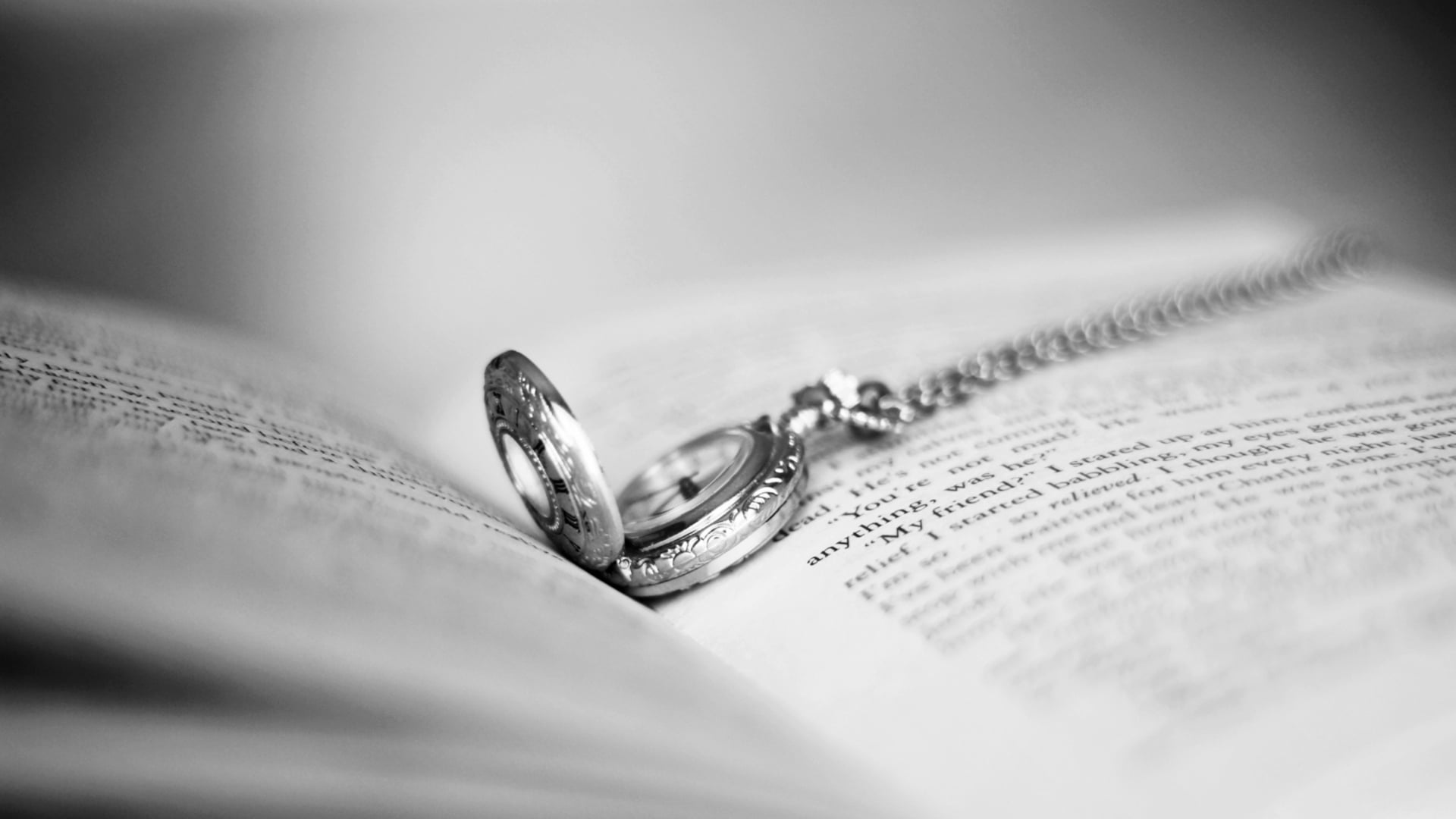 silver colored, celebration, married, positive emotion, close-up, open, silver, wedding Ring, still life, two objects, 1080P, backgrounds, colored, personal accessory, HD Wallpaper
