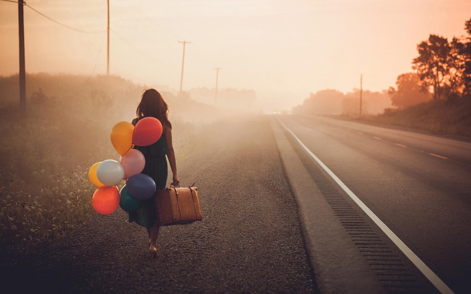women, balloon, mist, alone, 720P, women outdoors, suitcase, road, HD Wallpaper