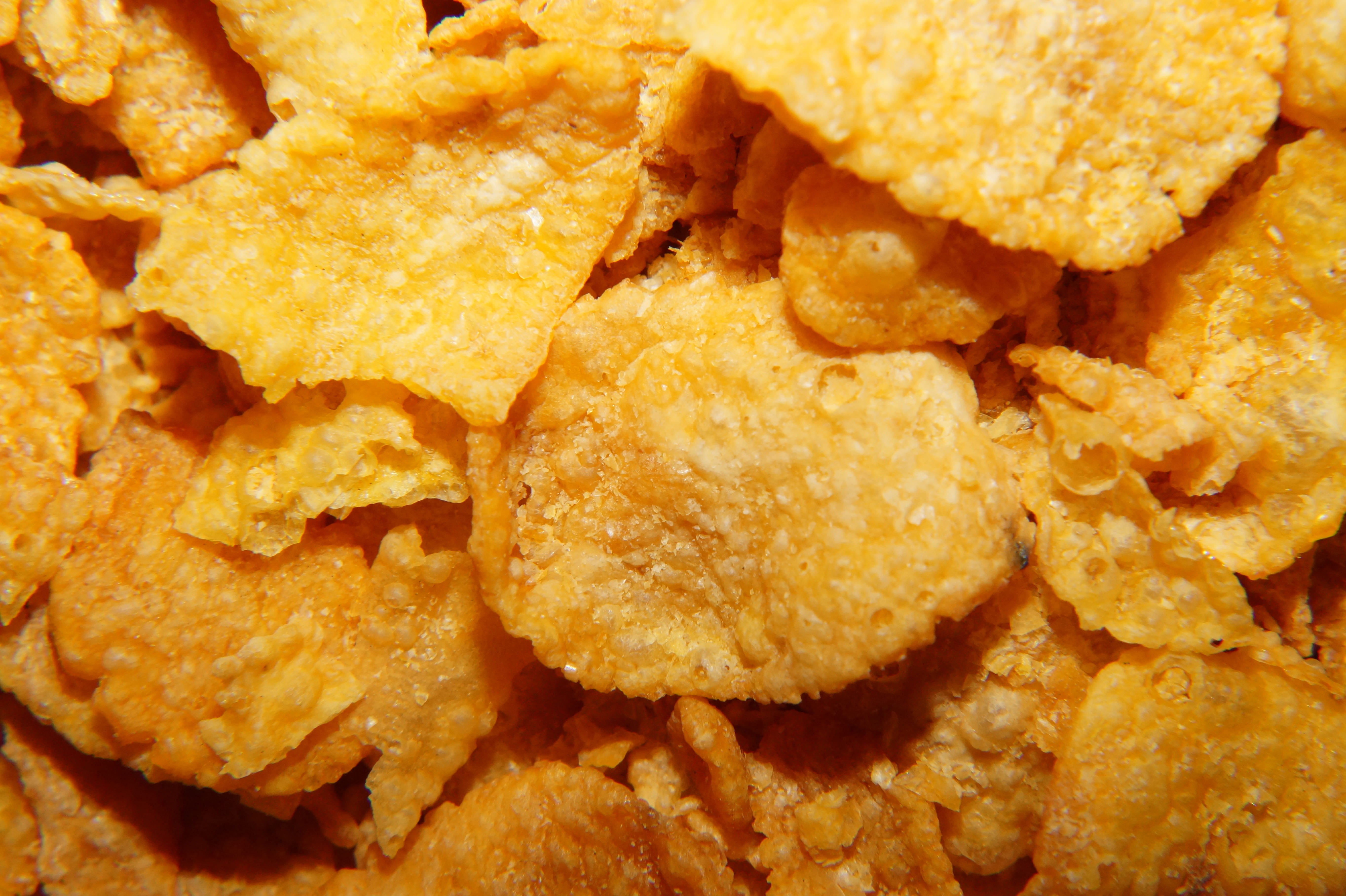snack, potato chip, eat, indoors, backgrounds, potato, food and drink, studio shot, breakfast, no people, heap, 5K, food, cornflakes, ready-to-eat, abundance, HD Wallpaper