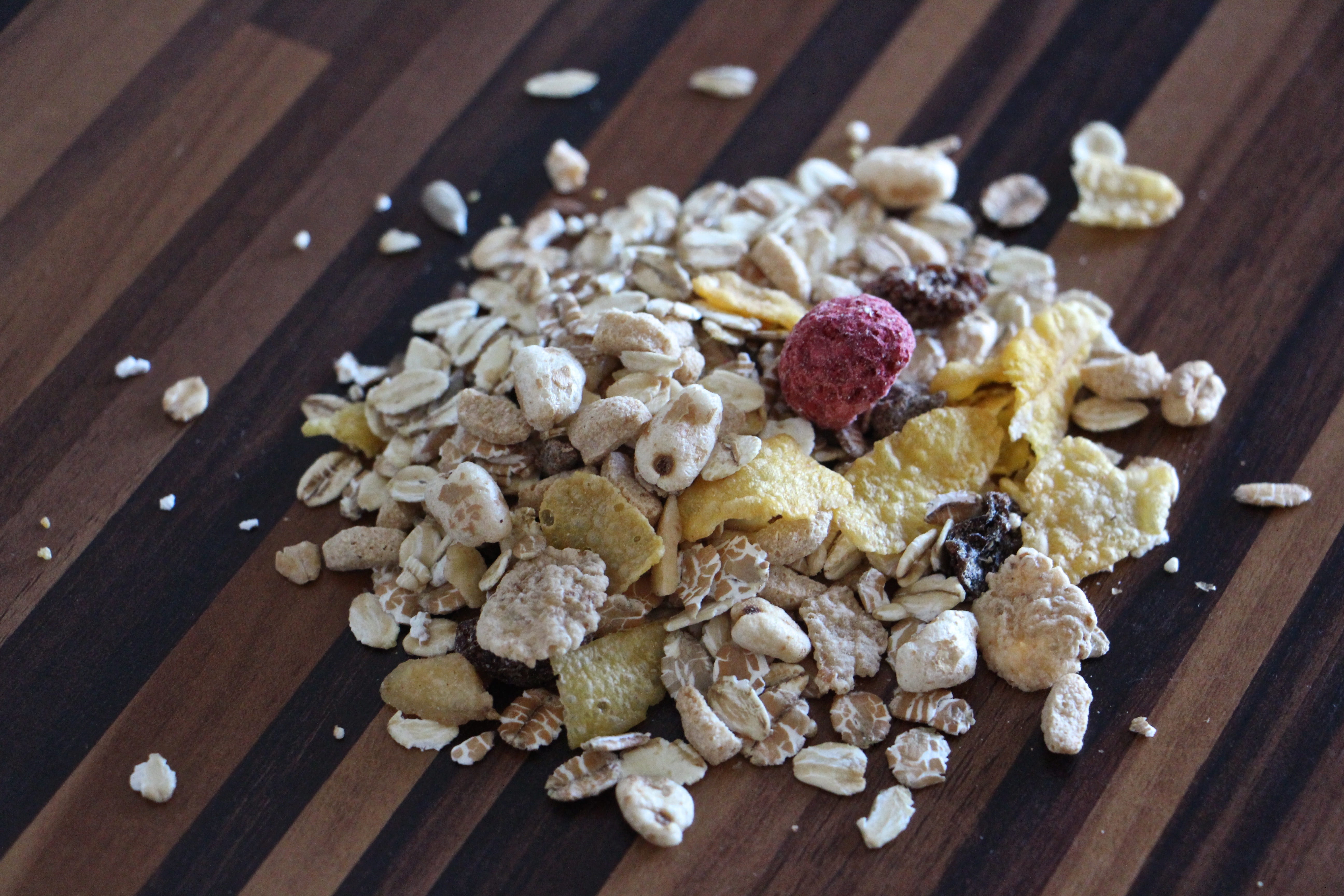 wellbeing, nutrition, table, still life, cornflakes, dried, oatmeal, 5K, berries, nut - food, freshness, food, snack, close-up, healthy eating, raspberries, HD Wallpaper