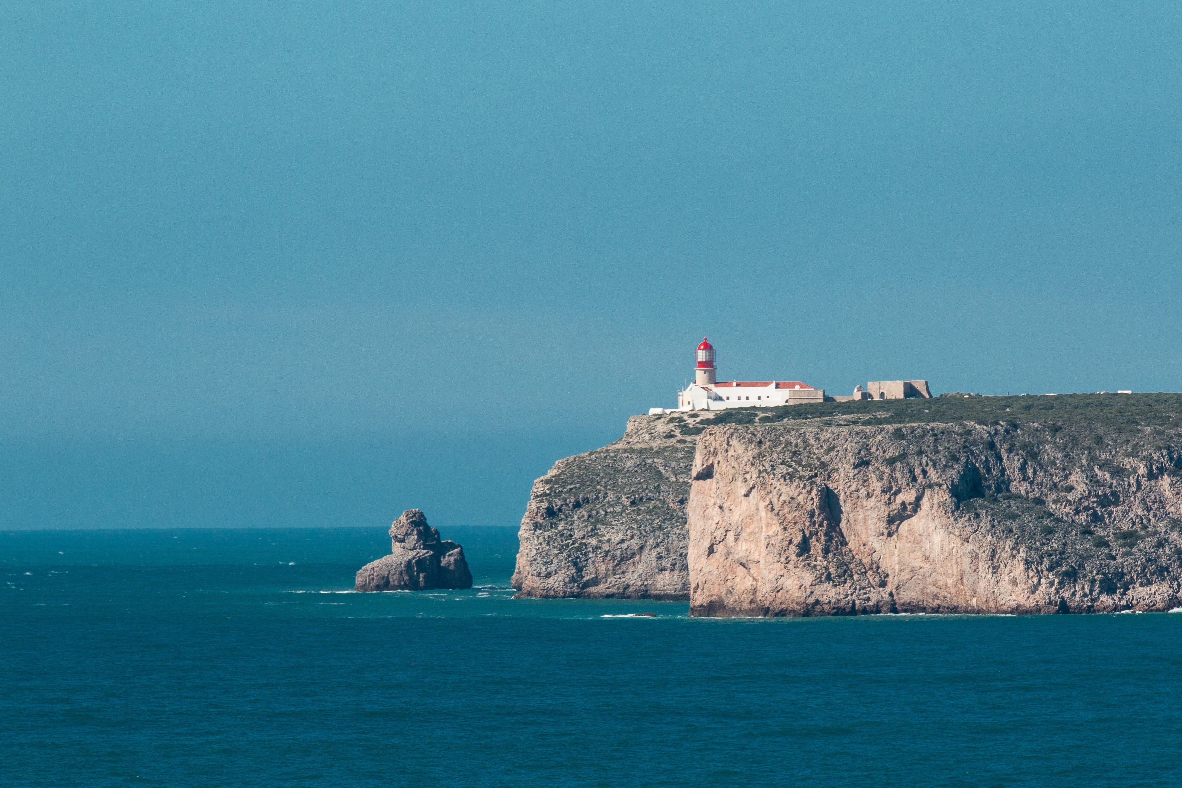 building exterior, no people, portugal, scenics, outdoors, clear sky, rock - object, solid, scenics - nature, day, red, wave, waterfront, 4K, guidance, HD Wallpaper