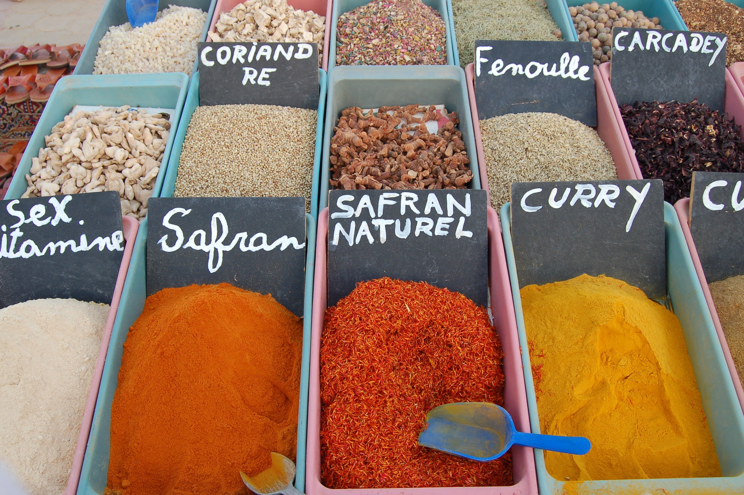 multi colored, food, no people, food and drink, saffron, healthy eating, market, text, abundance, fragrance, choice, retail, freshness, high angle view, HD Wallpaper