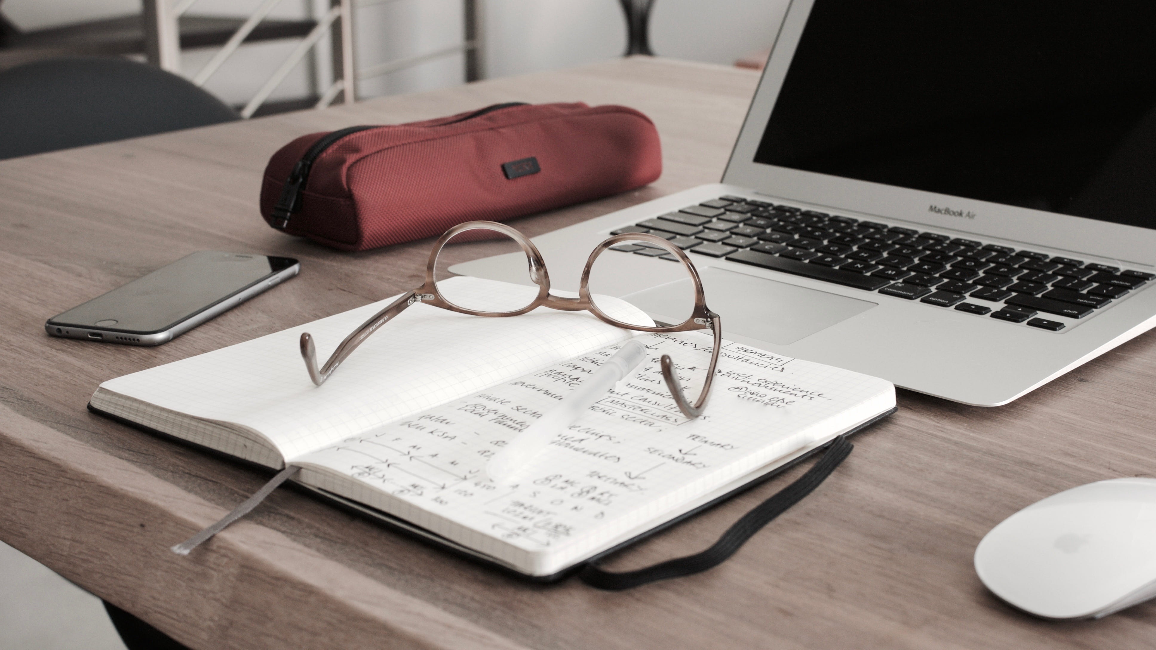 mighty mouse, laptop, near, business, desk, consultant, glass, wireless technology, macbook, communication, table, iphone, computer, beside, indoors, furniture, HD Wallpaper