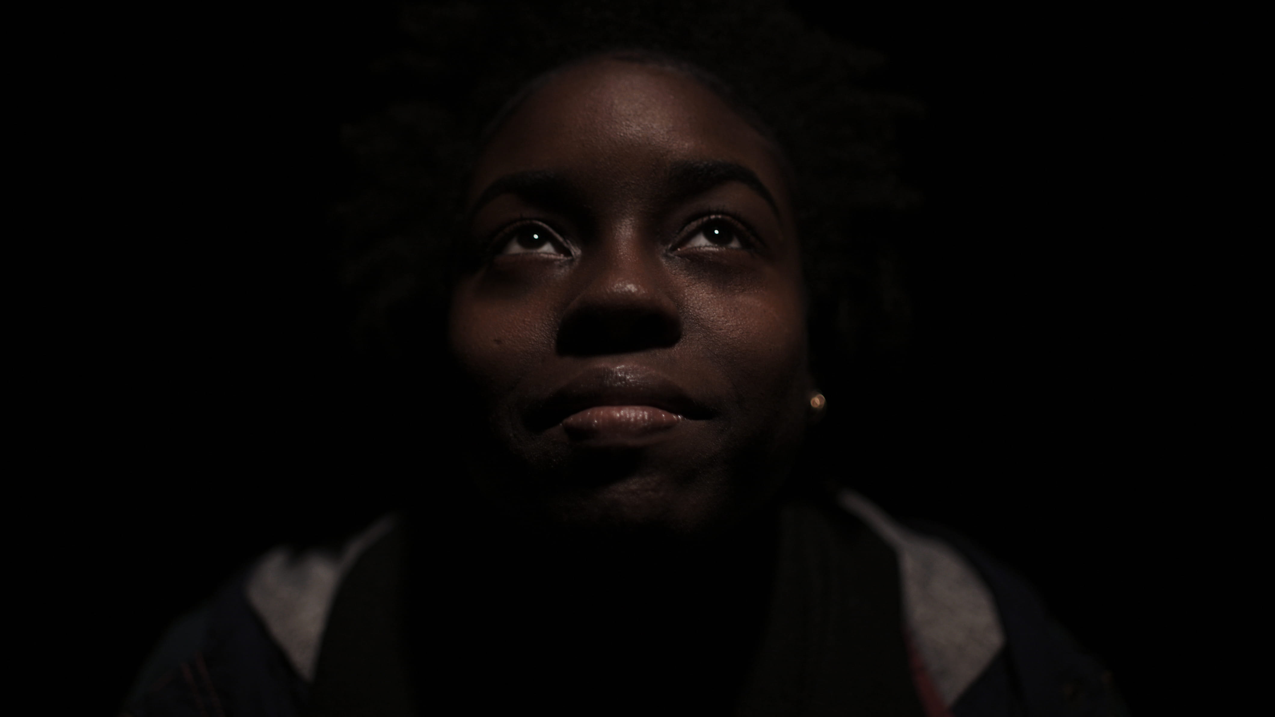 Lost, Wilderness, adult, surrounded, black, studio shot, close-up, indoors, dark, 4K, looking, female, portrait, solitude, untitled, young adult, gray, HD Wallpaper