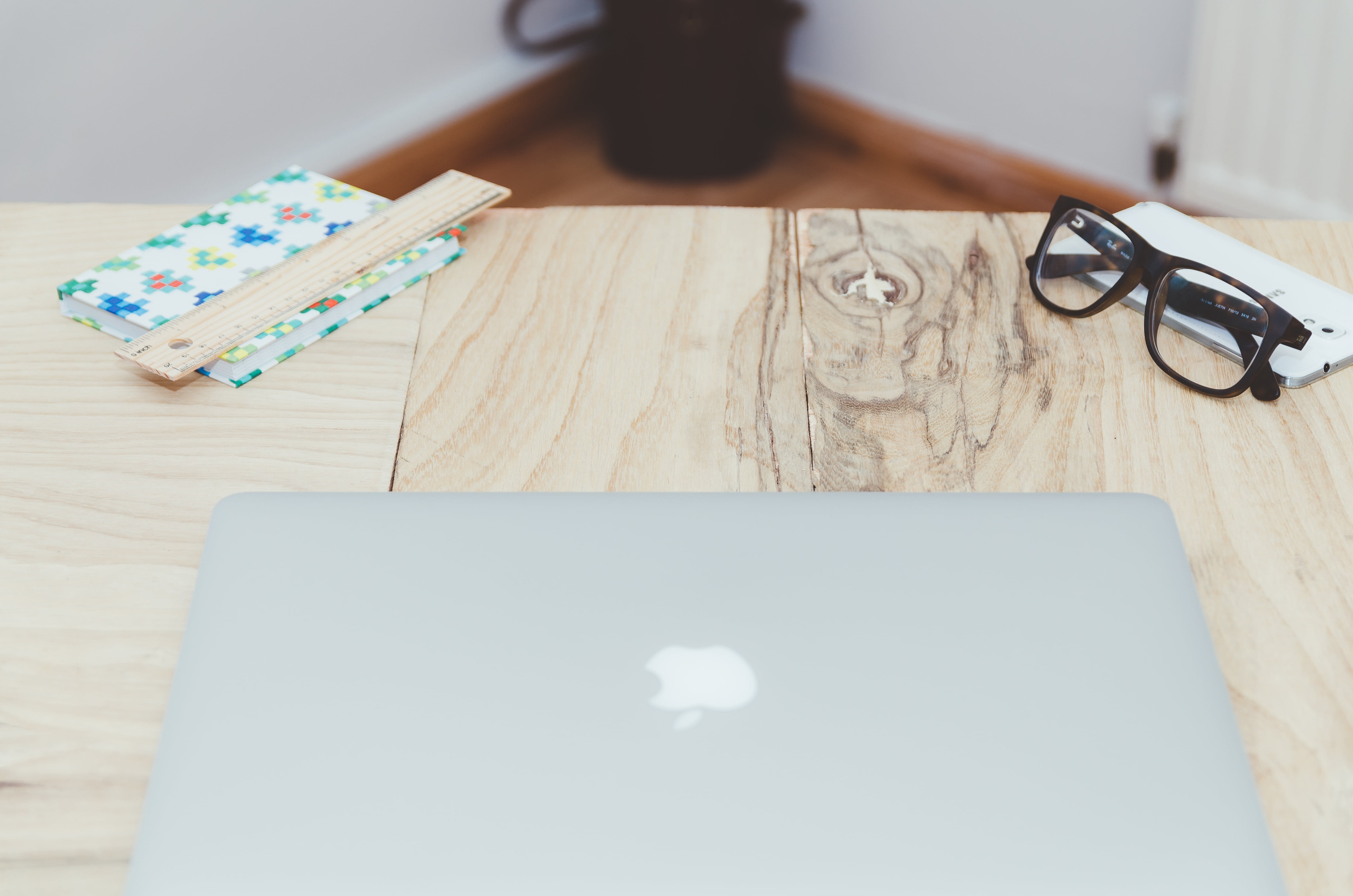 notebook, studying, apple, communication, indoors, white, table, education, digital tablet, desk, laptop, pen, people, connection, mac, high angle view, HD Wallpaper