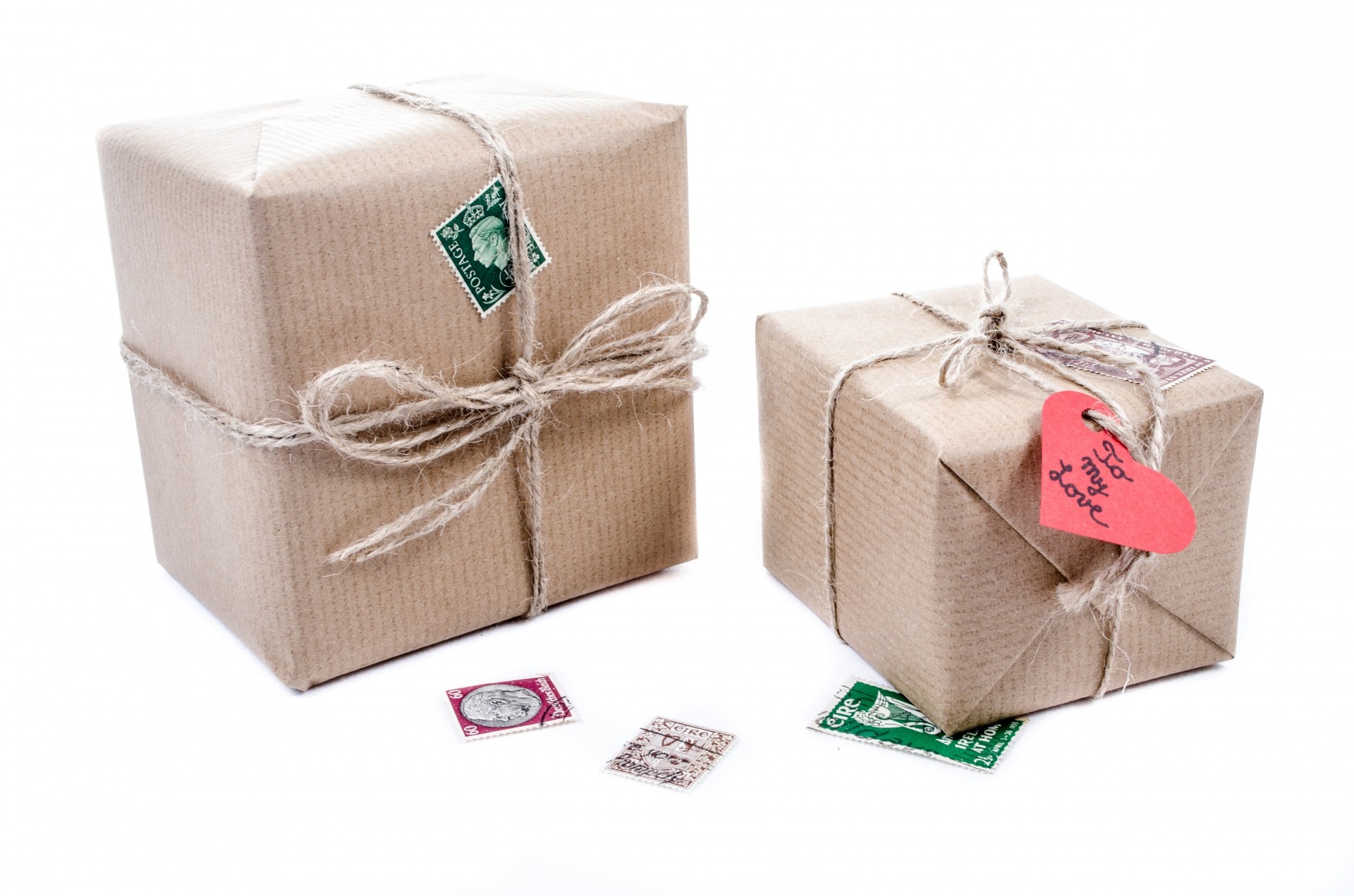 send, carton, heap, delivering, bow, wrapped, currency, close-up, celebration, blank, container, shipping, square, rope, brown paper, package, warehouse, HD Wallpaper