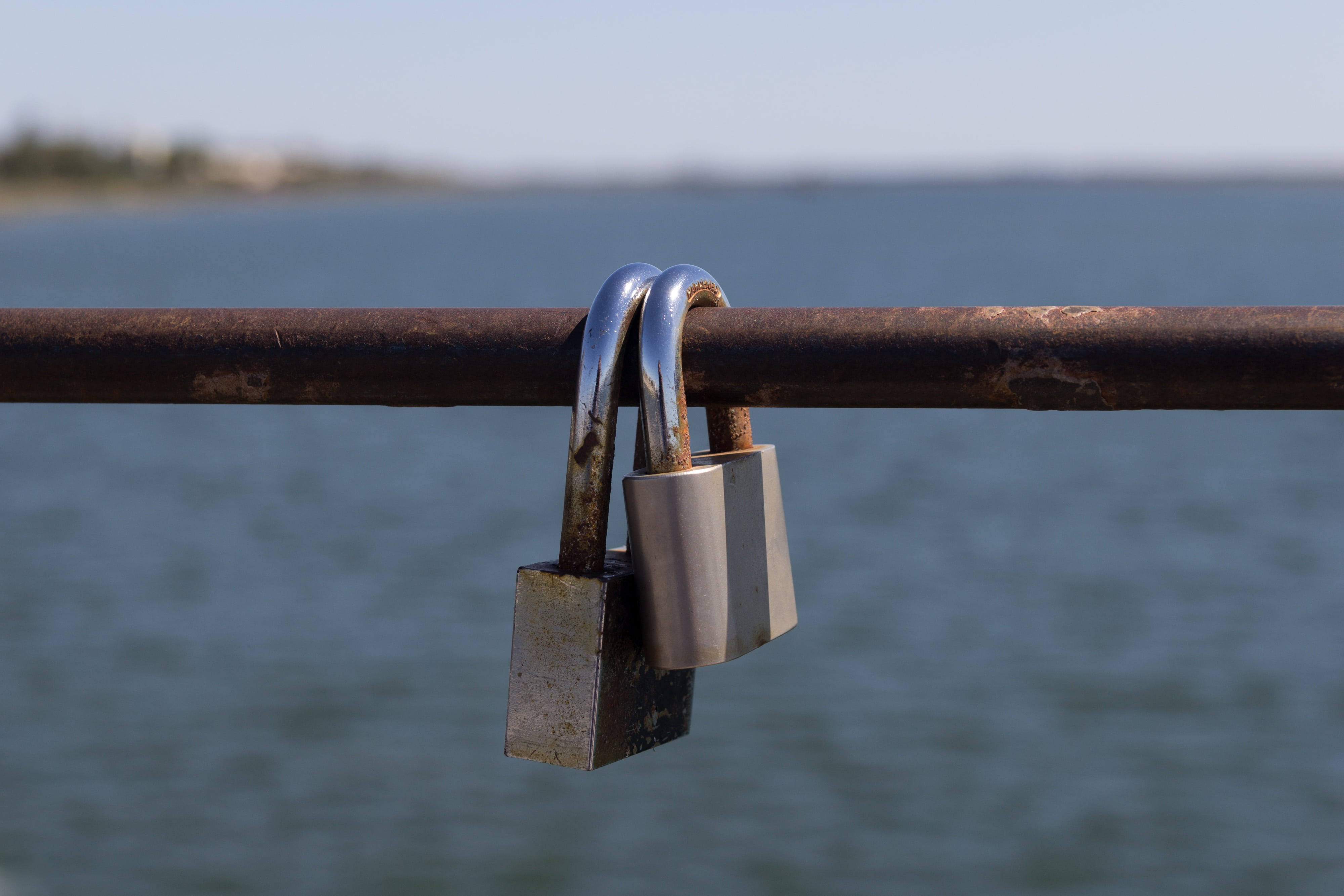 security, love lock, hanging, protection, day, commitment, link, metal, steel, promise, railing, love, lock, focus on foreground, safety, 4K, no people, HD Wallpaper