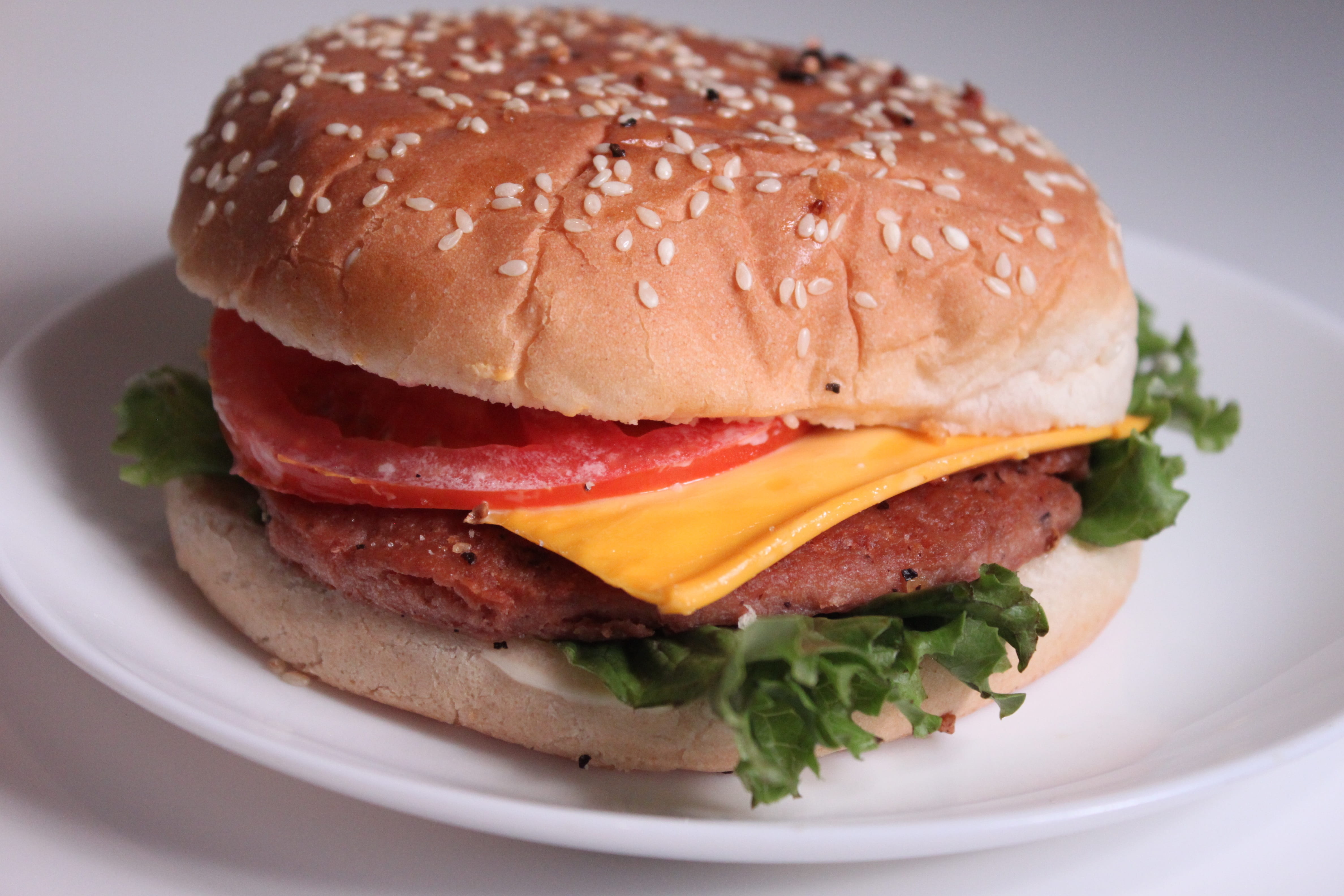 unhealthy eating, weight gain, bread, cheeseburger, dairy product, sandwich, freshness, temptation, take out food, meat, 4K, no people, hamburger, indoors, HD Wallpaper