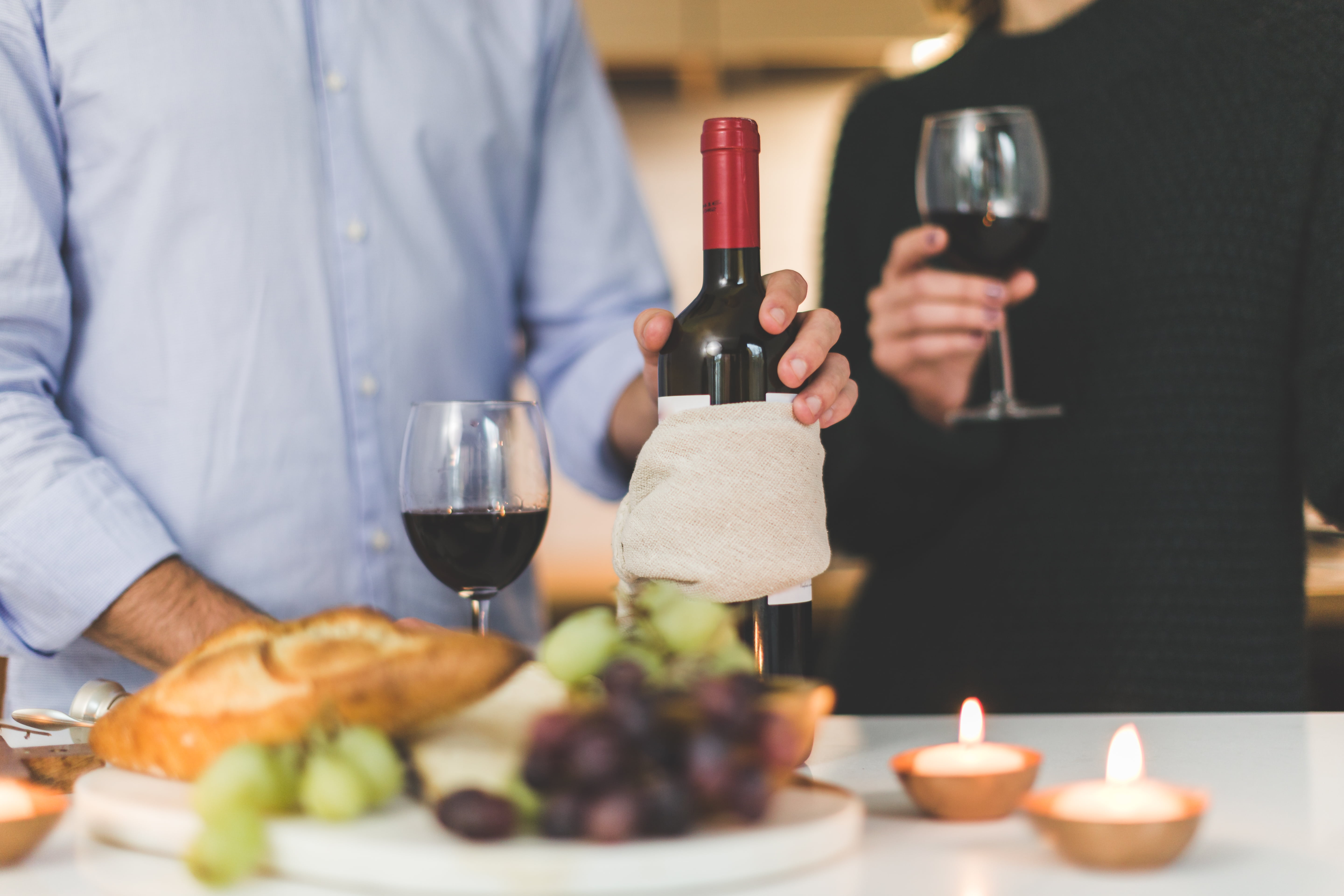men, lunch, delicious, wineglass, wine, dining, drinking Glass, candles, red Wine, room, preparation, candle, alcohol, blur, bottle, women, tableware, cook, HD Wallpaper