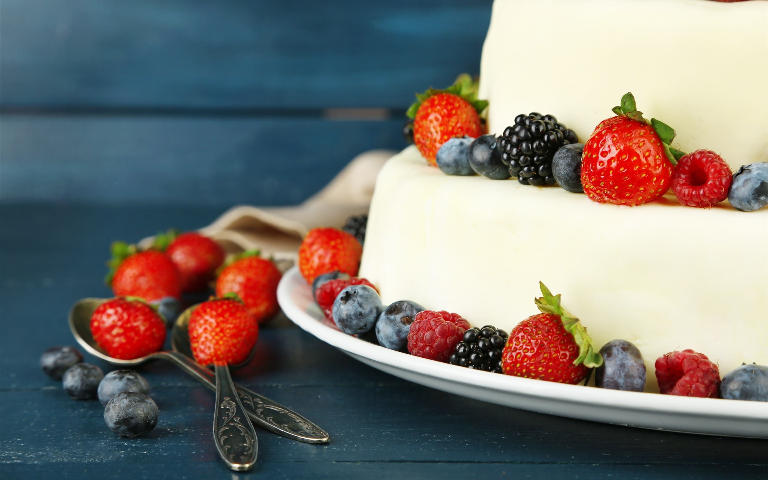 Strawberry, Dessert, Cake, Food, Blackberry, 2K, HD Wallpaper