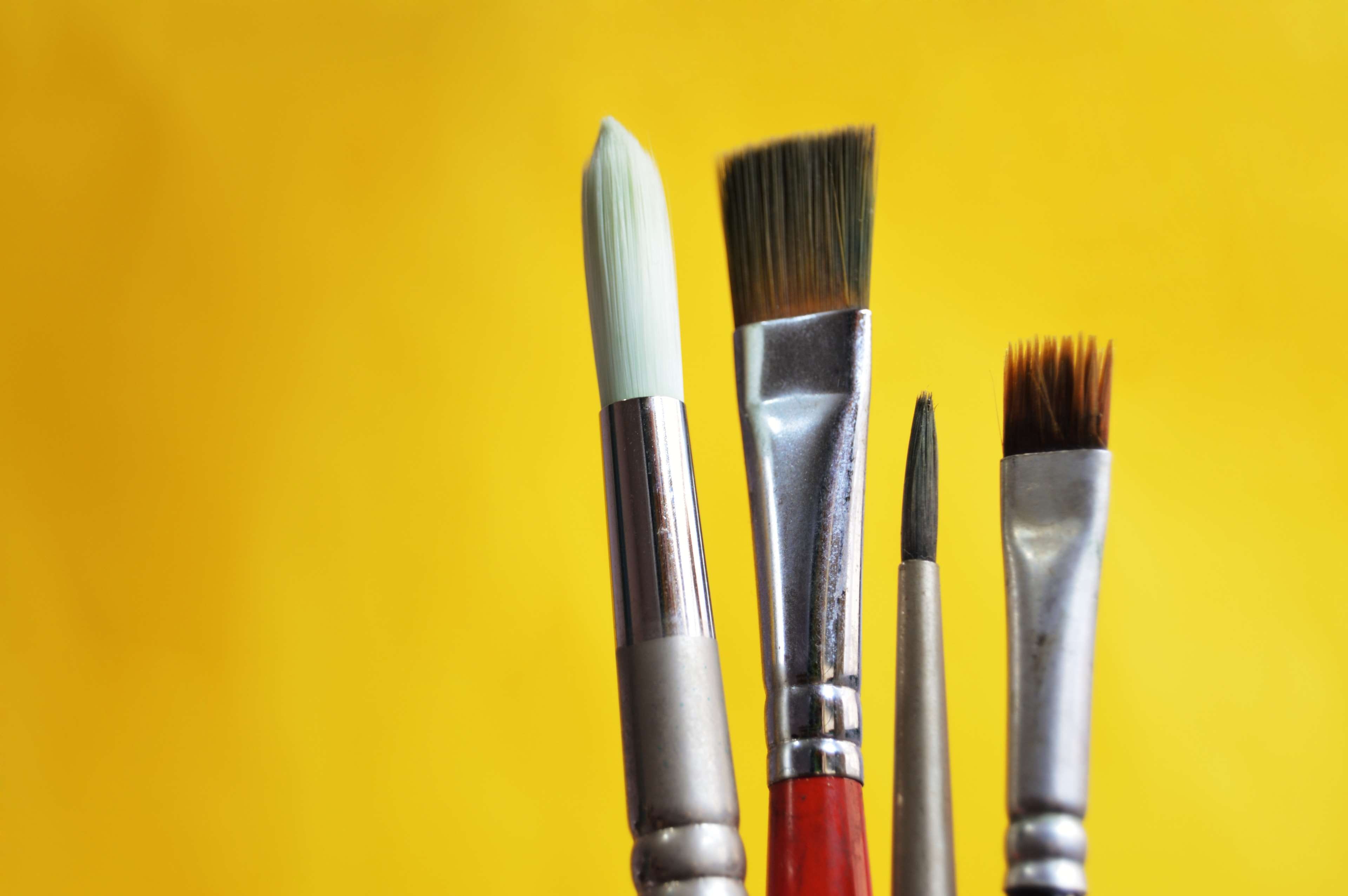 pen, artist, indoors, wood, close-up, equipment, beige background, work tool, paintbrush, paint, wooden, still life, objects, paint brushes, 4K, colored background, HD Wallpaper
