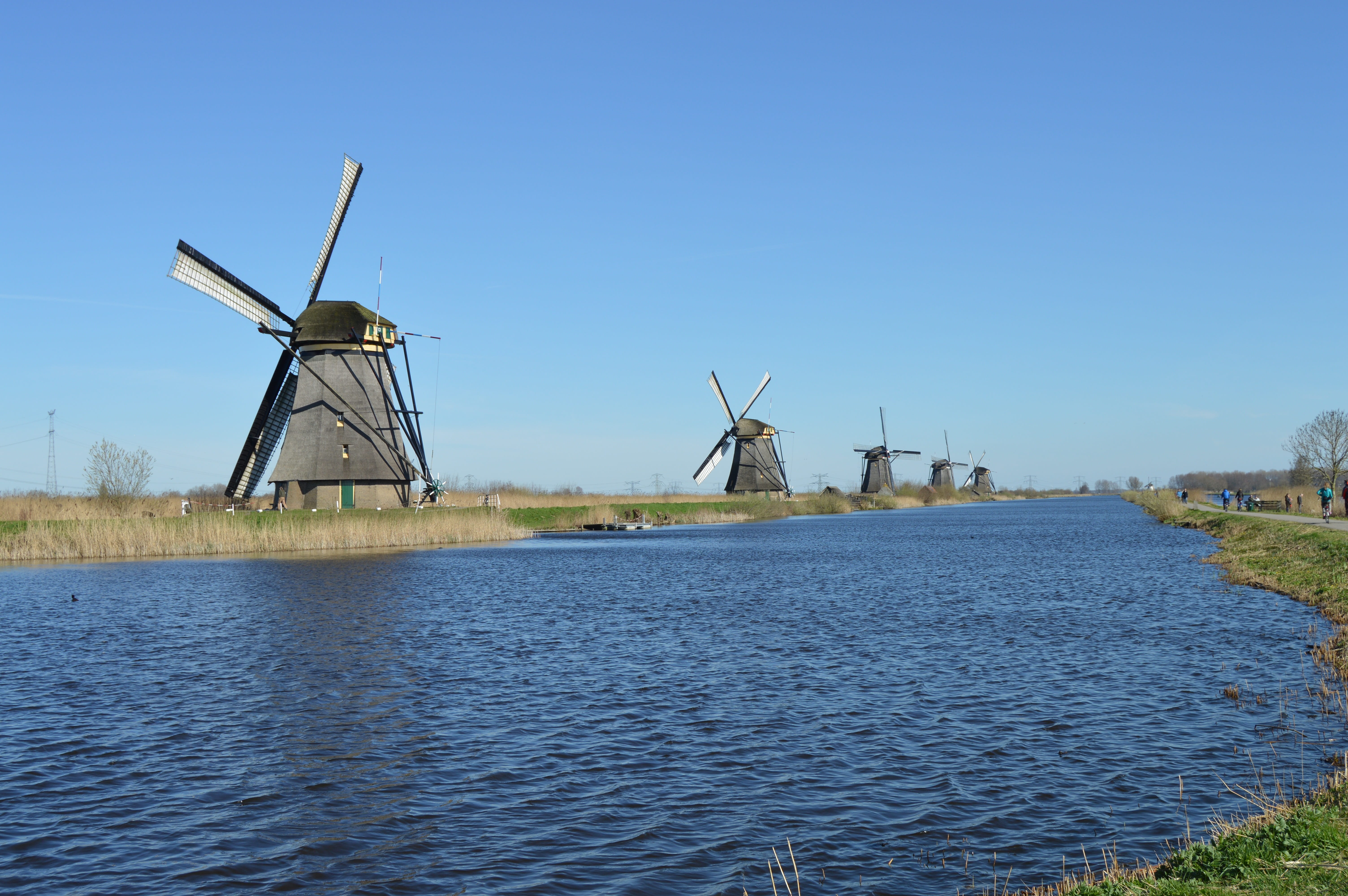 wind power, blue, rural scene, day, canal, nature, fuel and power generation, Kinderdijk, grass, environmental conservation, wind turbine, turbine, alternative energy, HD Wallpaper