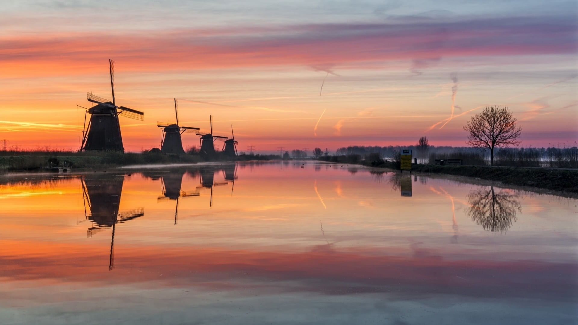 architecture, symmetry, cloud - sky, kinderdijk, nature, beauty in nature, environmental conservation, calm, reflection, tranquility, water, windmill, waterway, HD Wallpaper