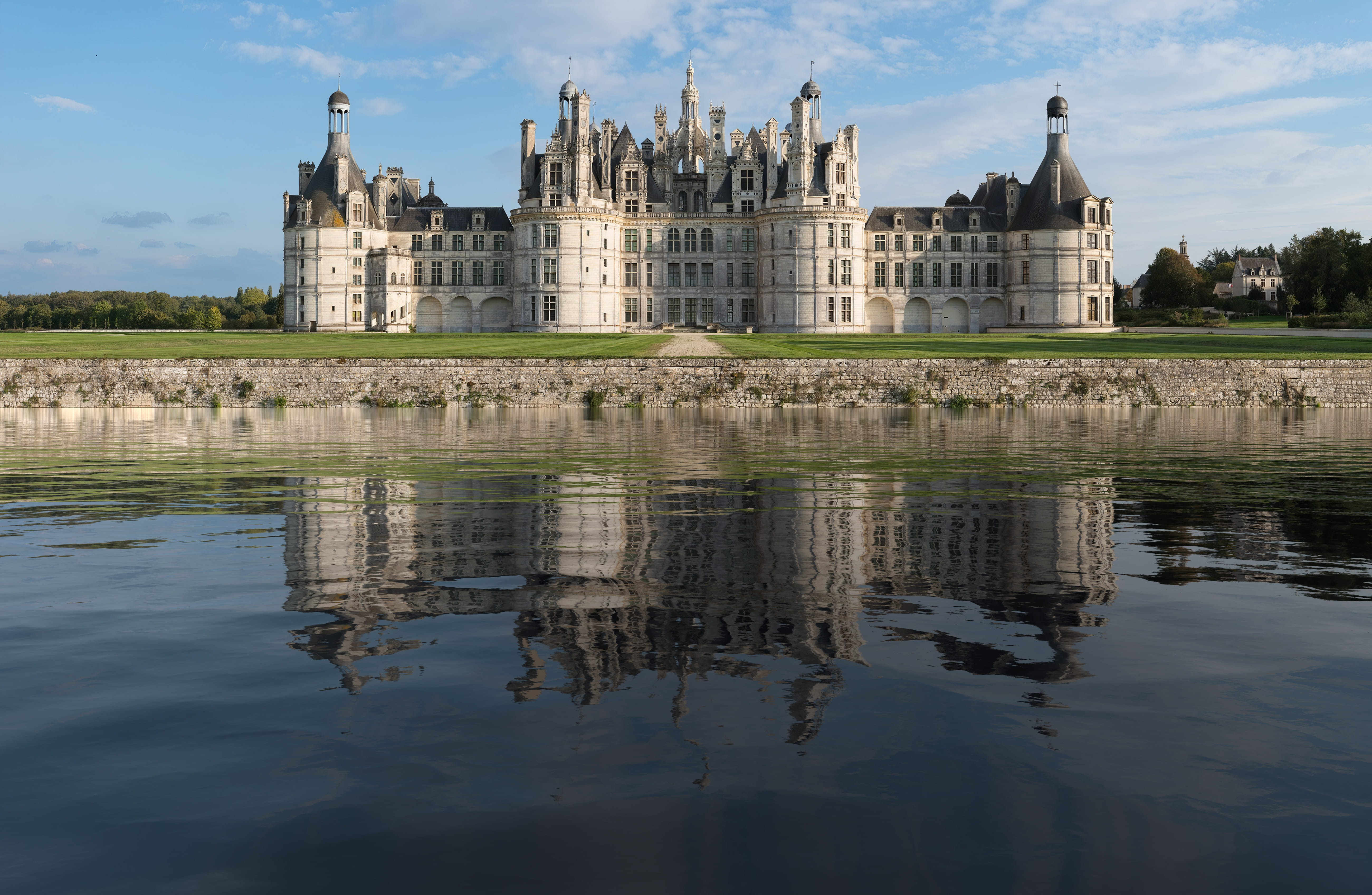france, the past, outdoors, history, travel destinations, chambord, waterfront, 5K, sky, building exterior, water, chateaux, travel, architecture, built structure, HD Wallpaper