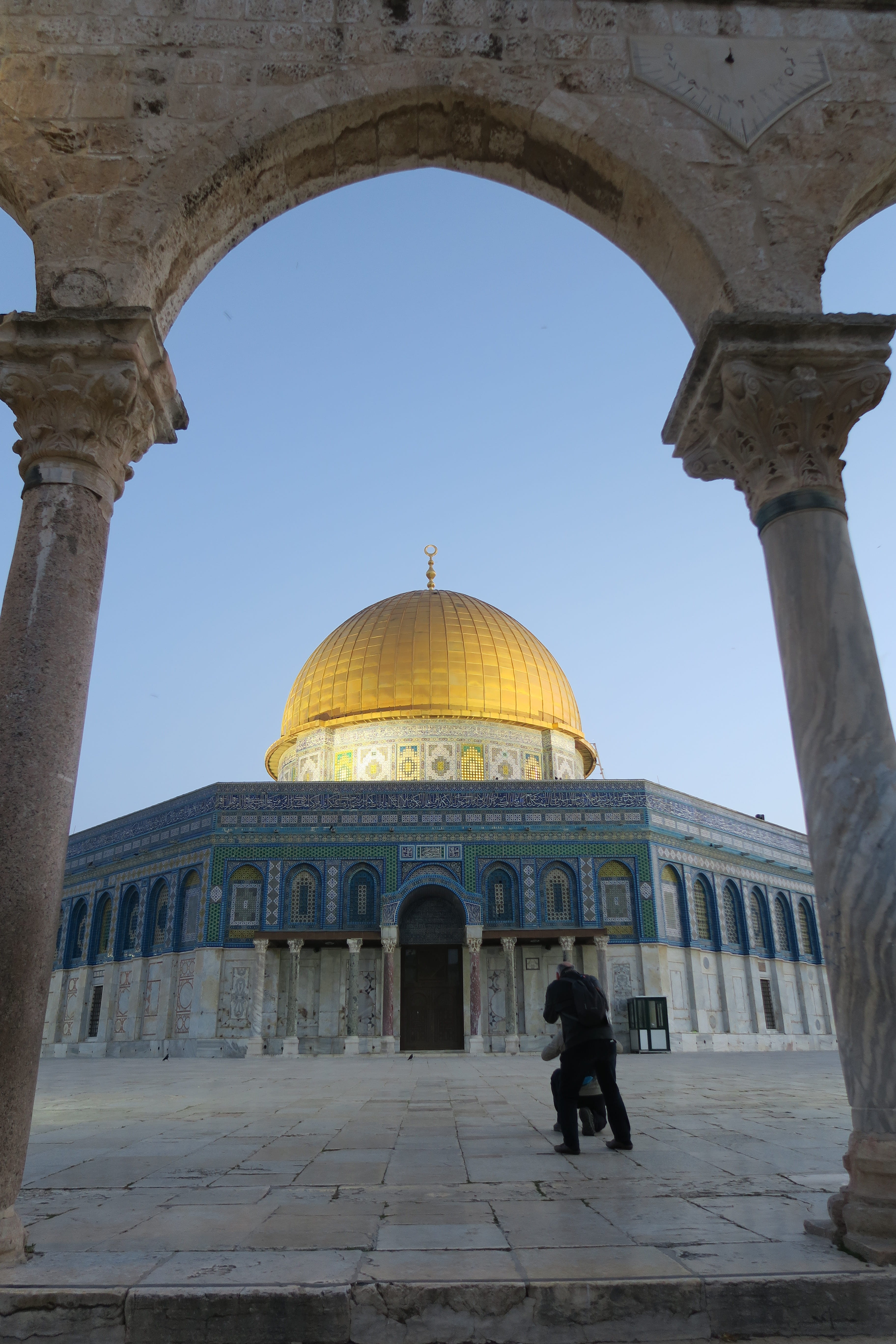 outdoors, the past, day, tourism, place of worship, travel, nature, building, jerusalem, history, architectural column, courtyard, dome, city, clear sky, Phone HD Wallpaper