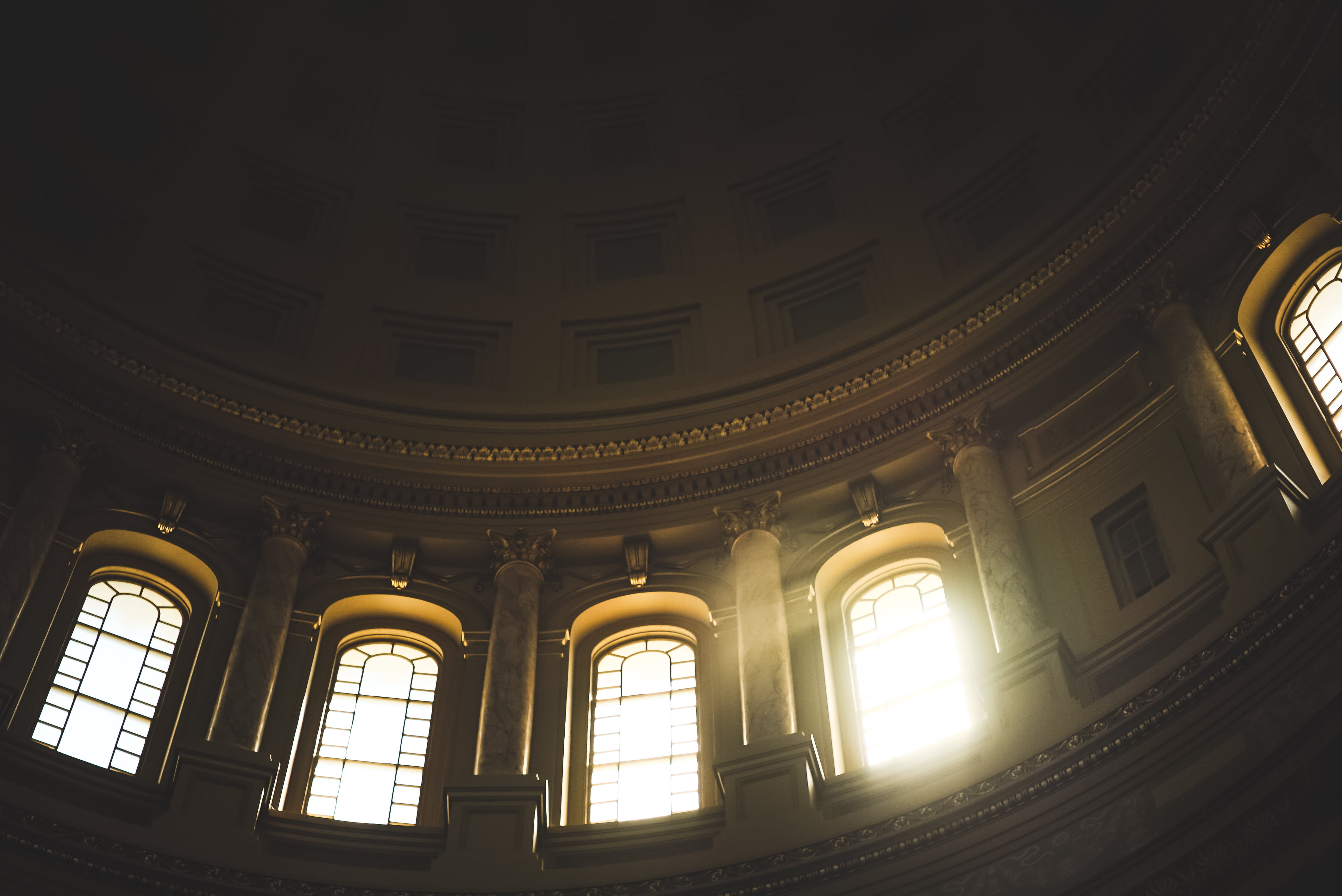 architectural feature, dome, cupola, arch, ornate, indoors, window, place of worship, ceiling, history, glass, lights, built structure, 4K, building, the past, HD Wallpaper