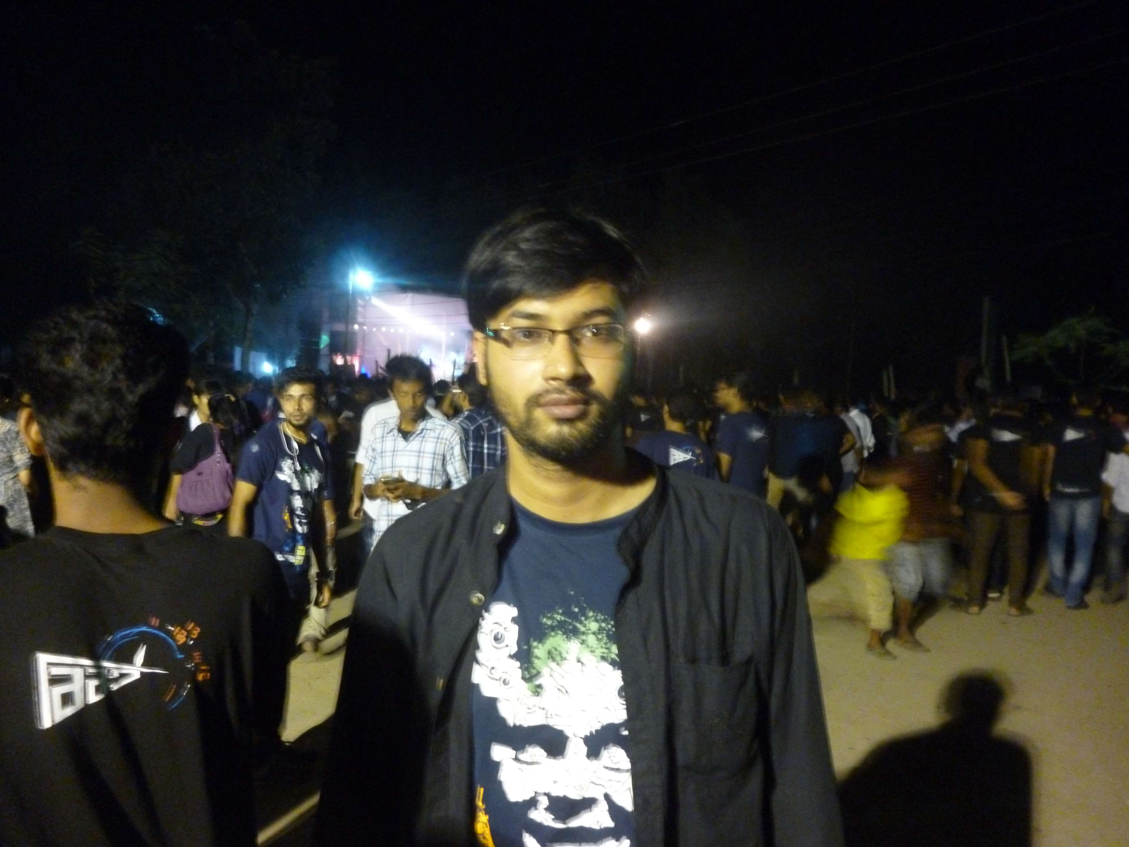 sazedur rahman, standing, looking at camera, people, statistics discipline khulna university, night, statistics discipline, city, casual clothing, khulna university, HD Wallpaper