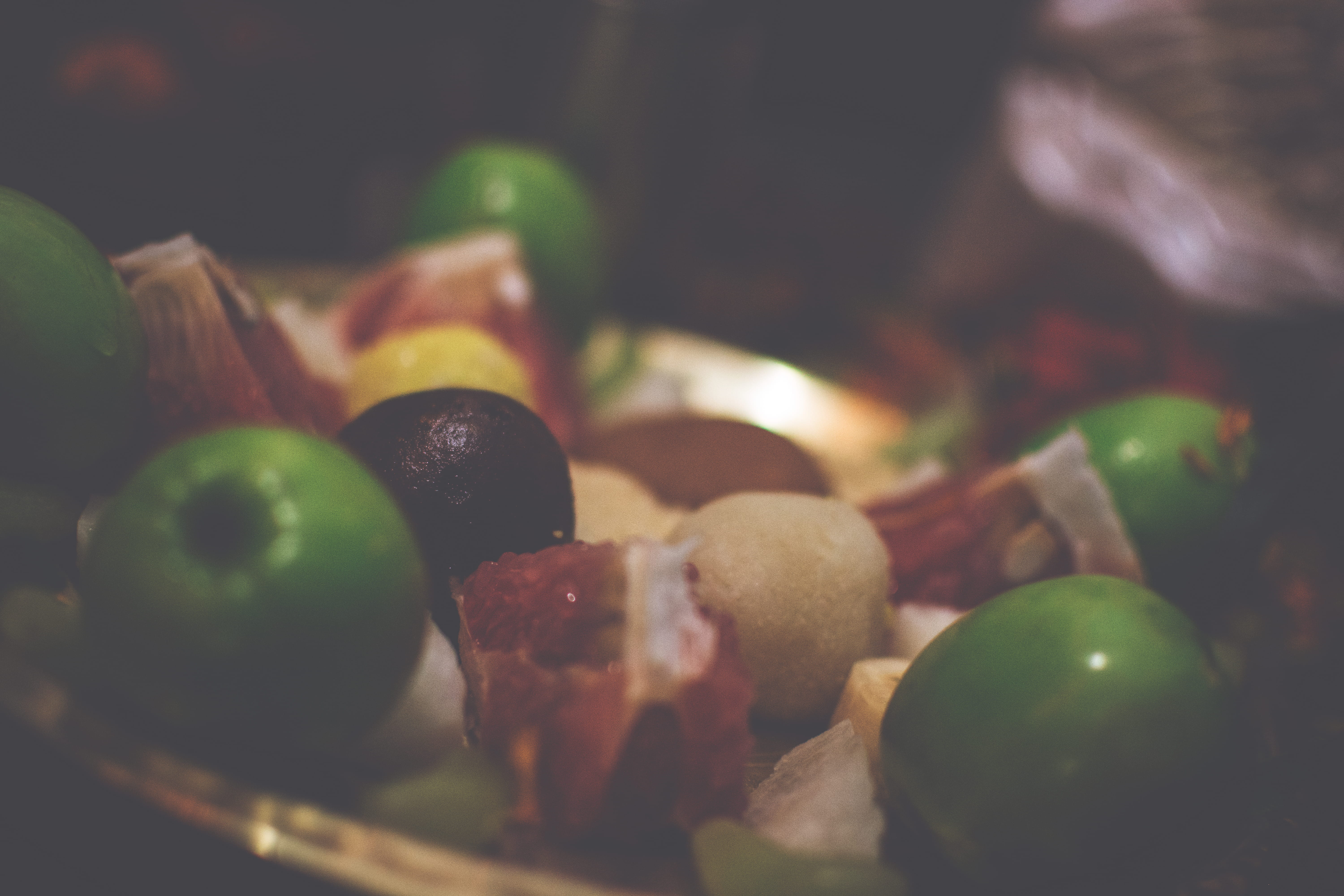 goddess, breakfast, wellbeing, india, dinner, kolkata, green, table, green fruit, close-up, choice, photography, fruits, apple, green color, olive, ripe, HD Wallpaper