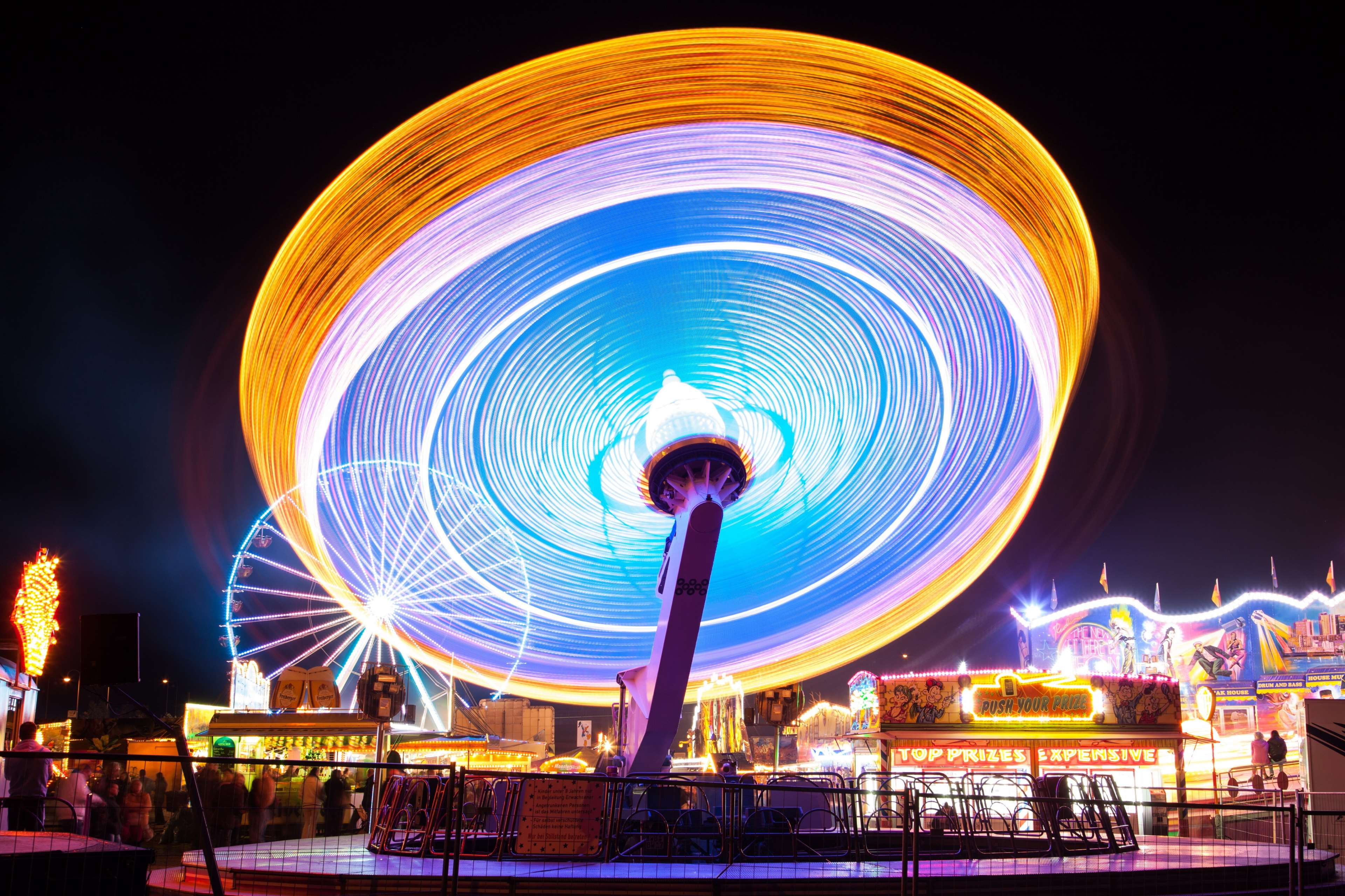 evening, no people, colorful, amusement park, city, fun, speed, sky, merry-go-round, outdoors, entertainment, spinning, nature, blur, colourful, 4K, excitement, HD Wallpaper