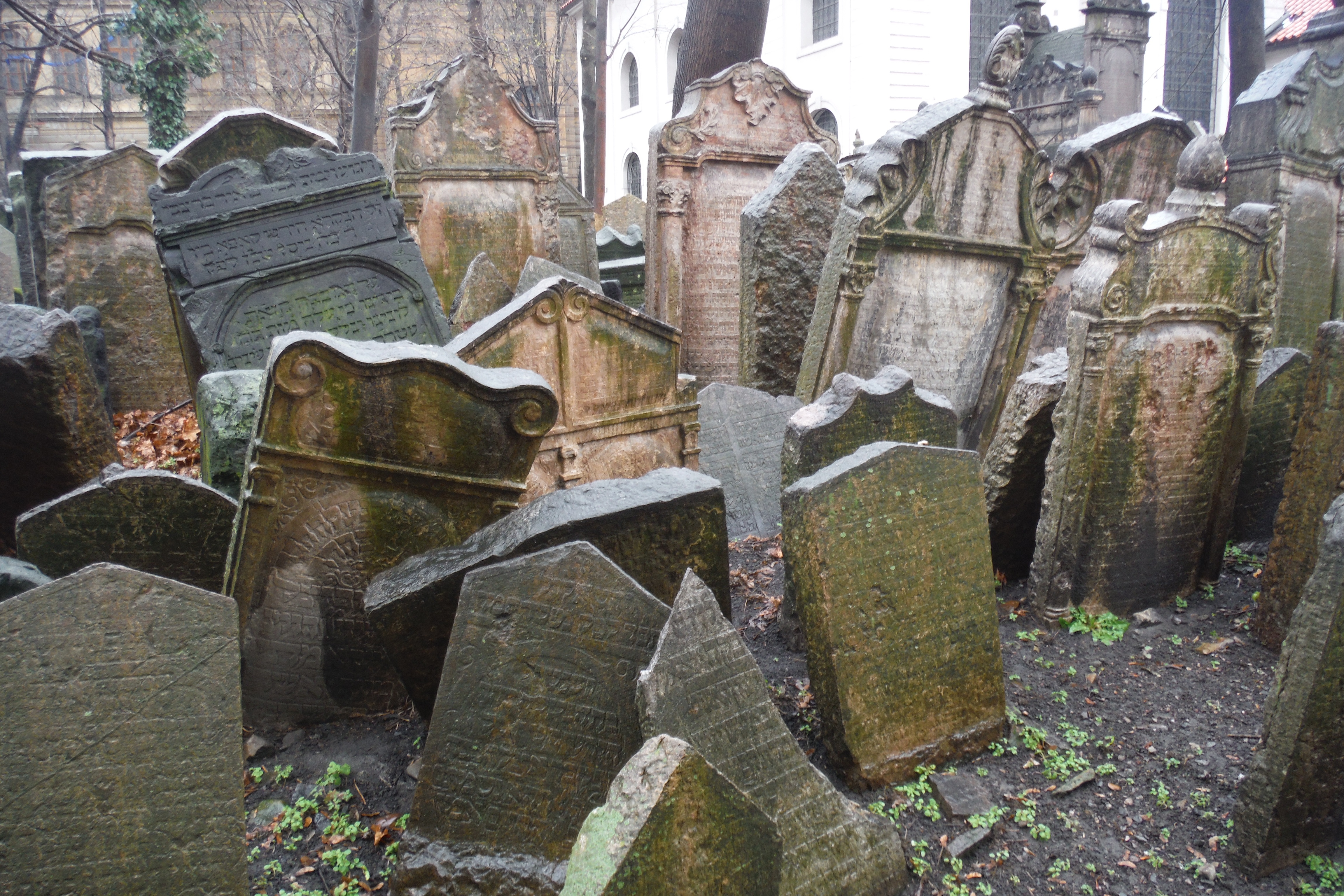place of worship, outdoors, the past, abandoned, prague, creativity, tombstone, grave, day, cemetery, building exterior, 4K, art and craft, no people, HD Wallpaper
