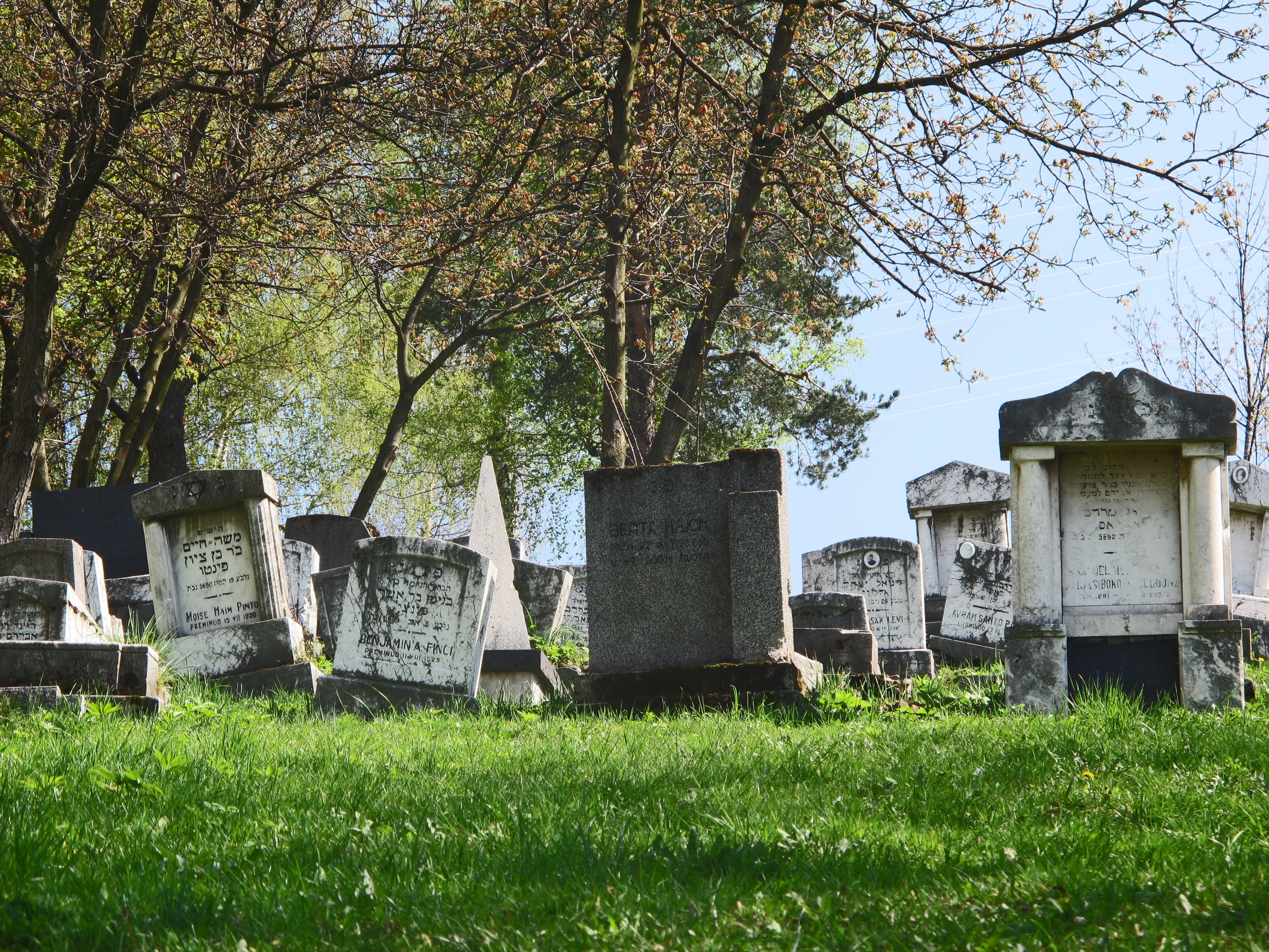 landmark, grave stones, protected area, old, jewish heritage, architecture, european, graveyard, historical, national monument, urban, cemetery, eastern europe, HD Wallpaper