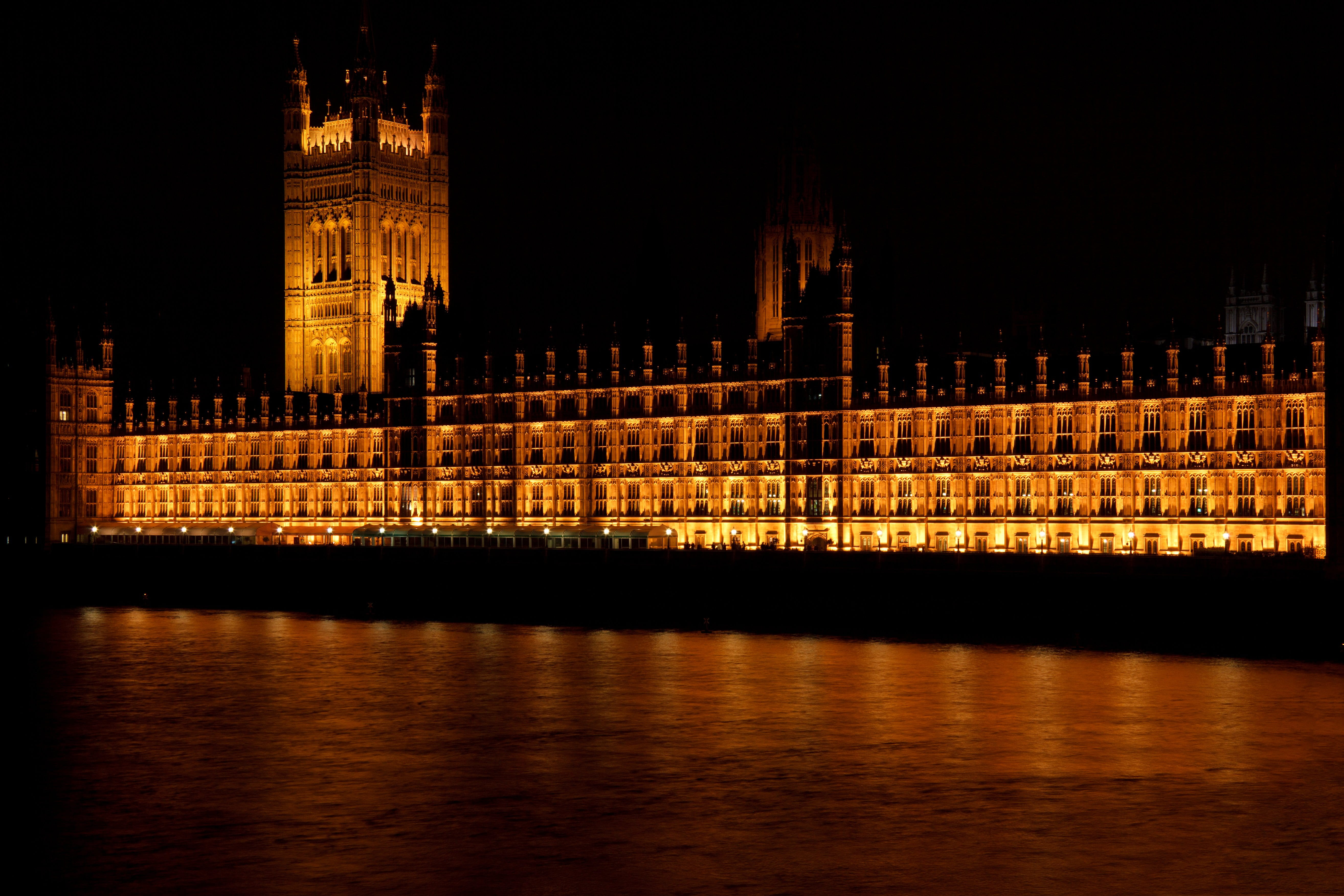 nightlife, britain, cityscape, government, sky, thames, river, built structure, illuminated, 5K, parliament, palace, office building exterior, landmark, HD Wallpaper