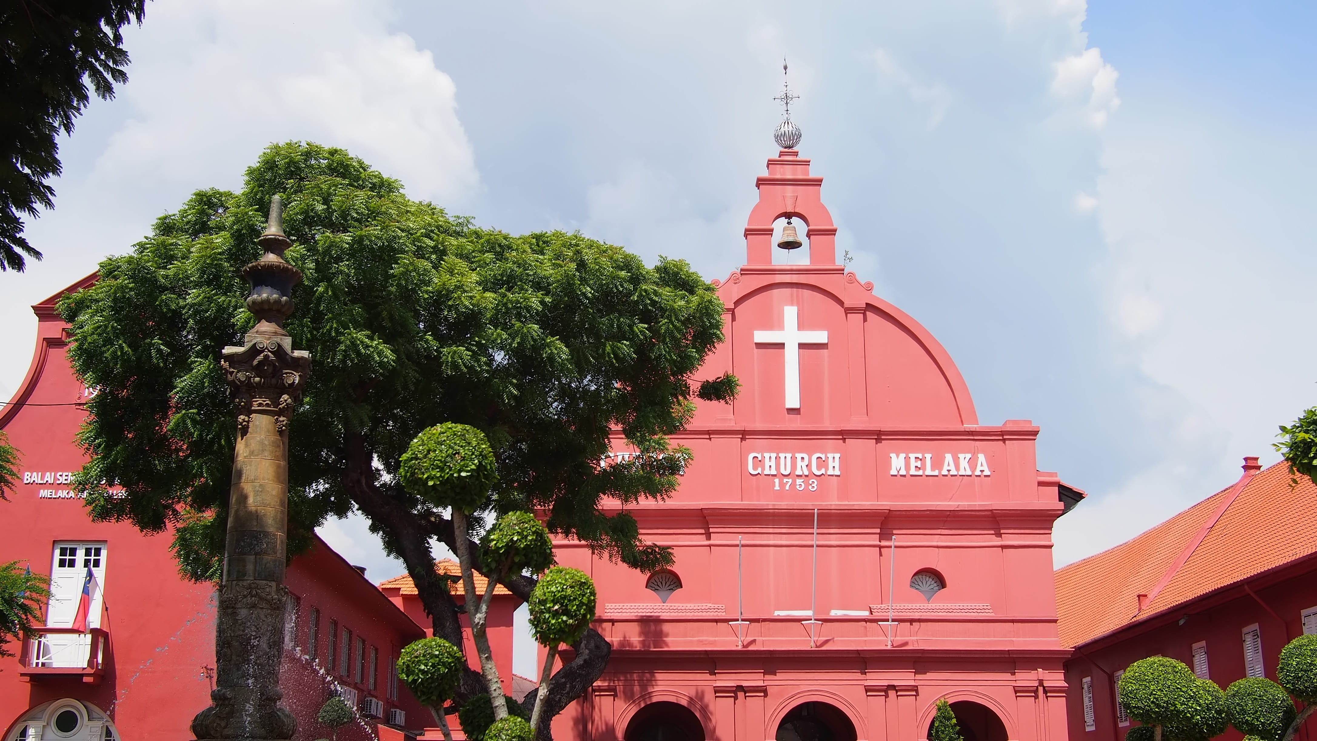 structure, 4K, nature, travel, malaysia, tourism, red, tower, built structure, ancient, day, architecture, no people, city, church, traditional, building exterior, HD Wallpaper