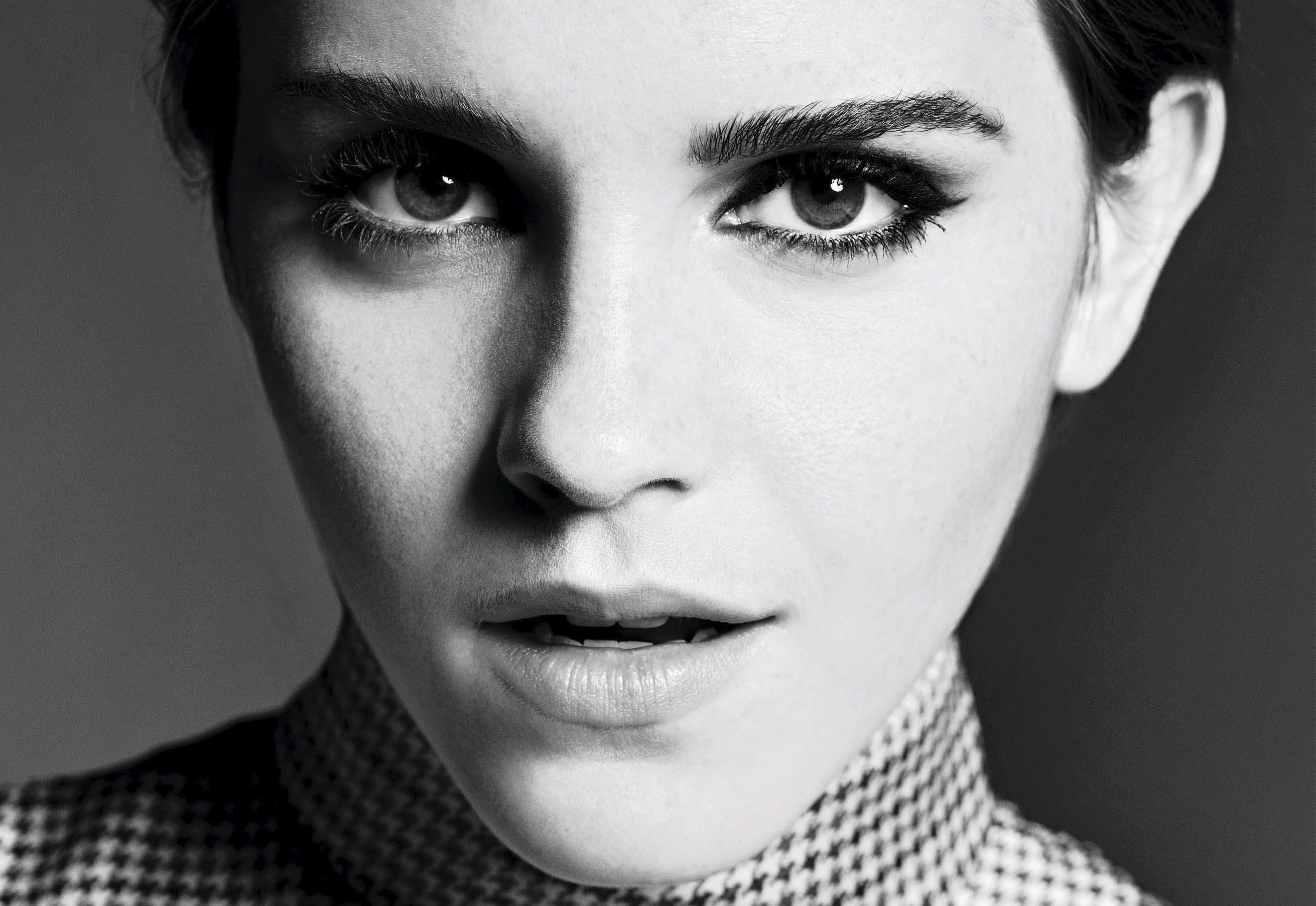 indoors, one person, Actres, women, Emma watson, adult, modern, body part, portrait, retro styled, human body part, beautiful people, Bw, fashion, 2K, HD Wallpaper