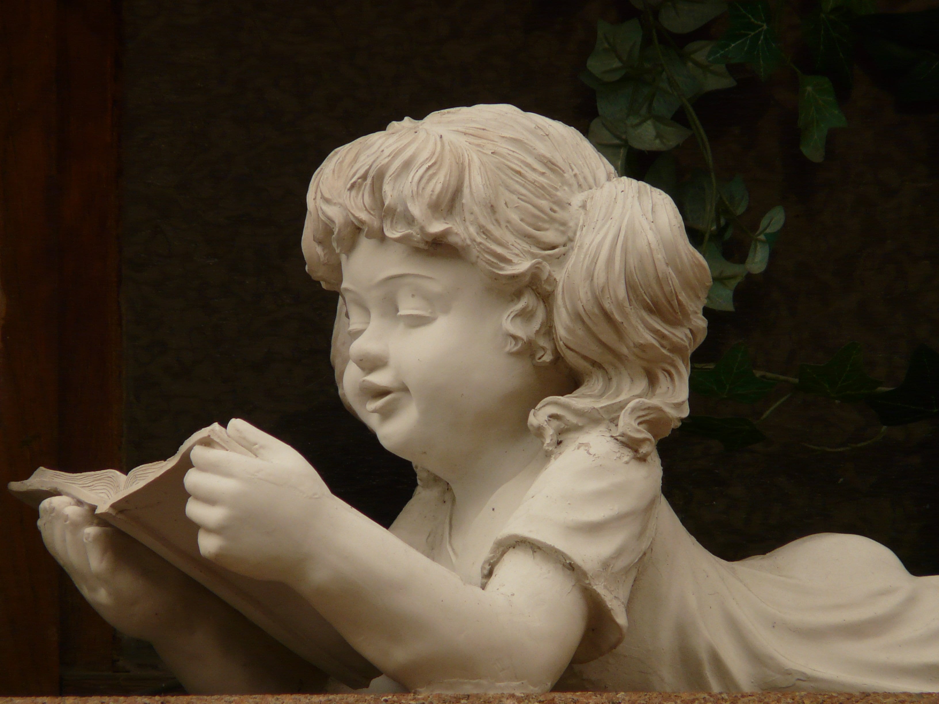 spirituality, human representation, female likeness, gypsum, emotion, representation, 2K, innocence, angel, statue, contemplation, belief, childhood, chalk figure, HD Wallpaper