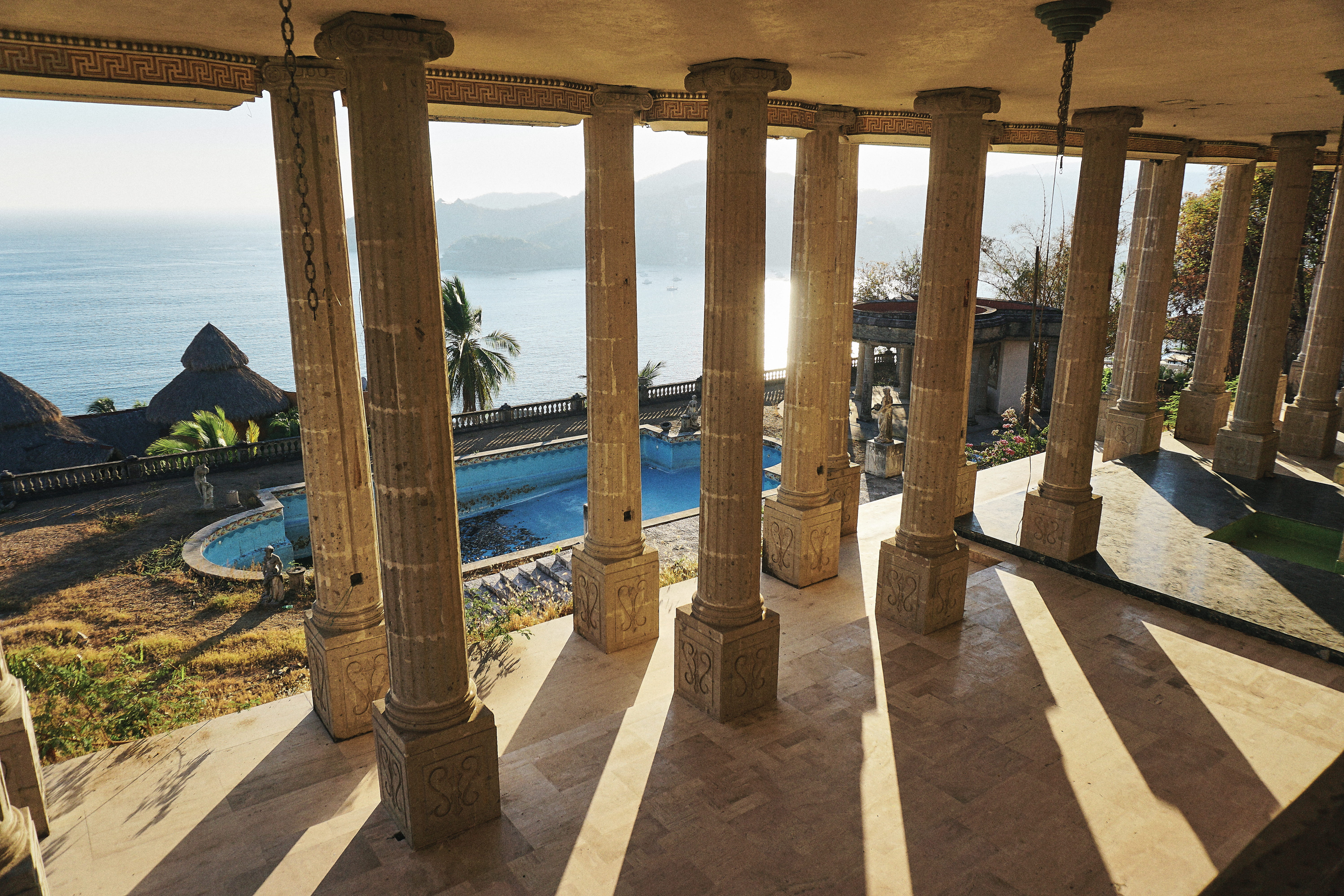 parthenon, travel, pool, architectural column, indoors, 5K, tourism, sea, zihuatanejo, columns, no people, zihu, abandoned, architecture, railing, nature, HD Wallpaper