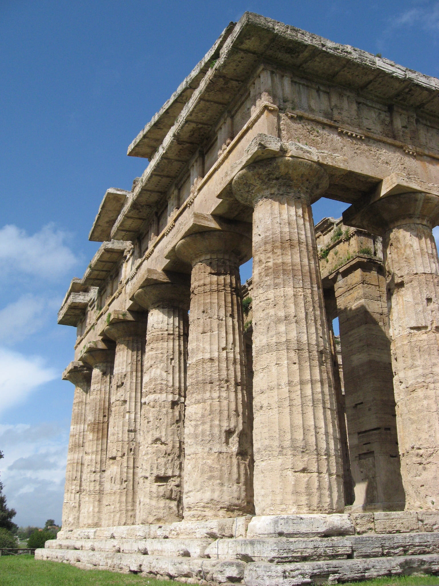 travel destinations, colonnade, ruined, 1080P, travel, Ancient History, ancient civilization, no people, outdoors, old ruin, Paestum, the past, architecture, Phone HD Wallpaper