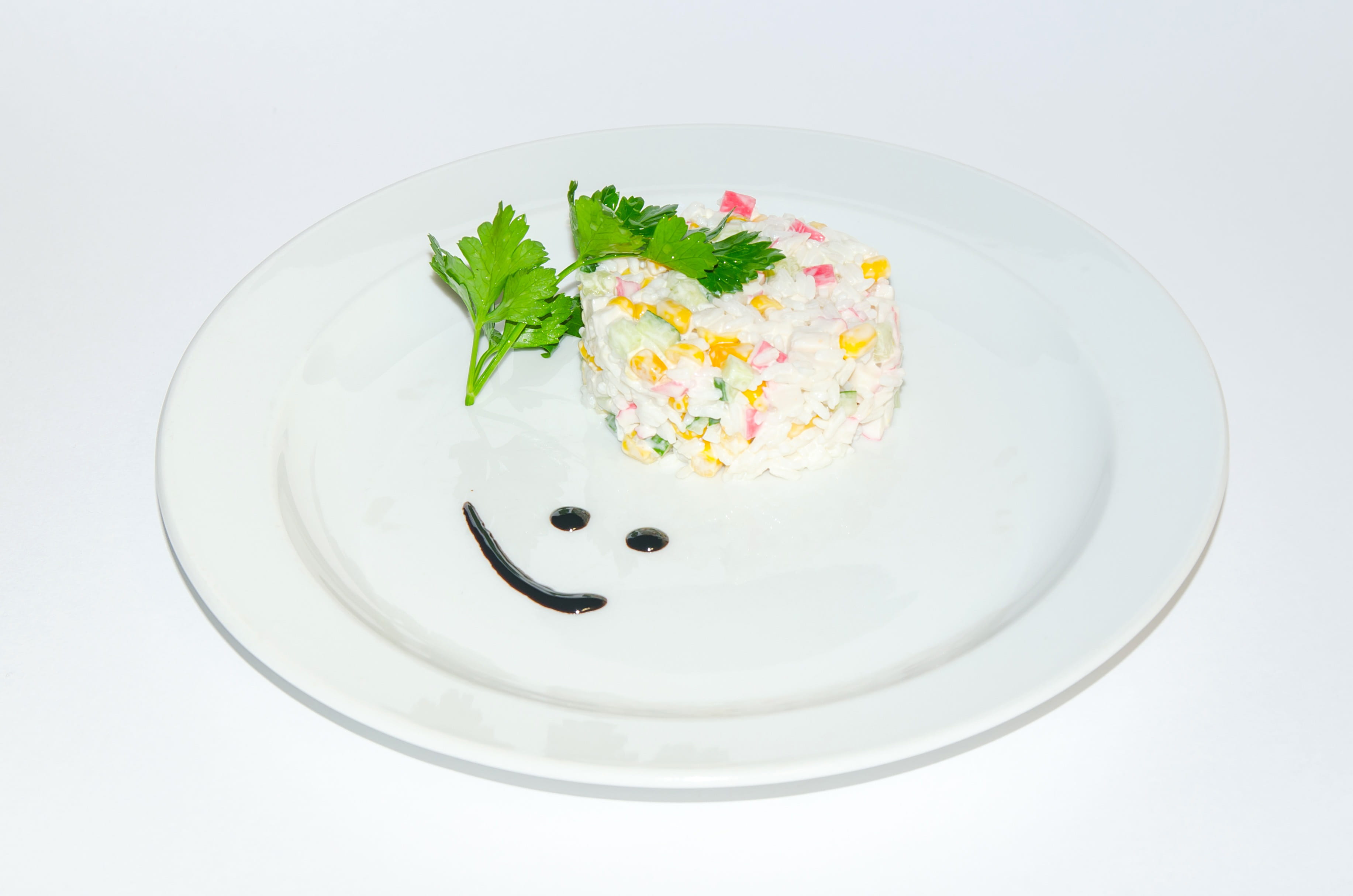 healthy eating, no people, plate, meal, 2K, temptation, white background, indulgence, studio shot, cheese, public domain, serving size, close-up, garnish, HD Wallpaper