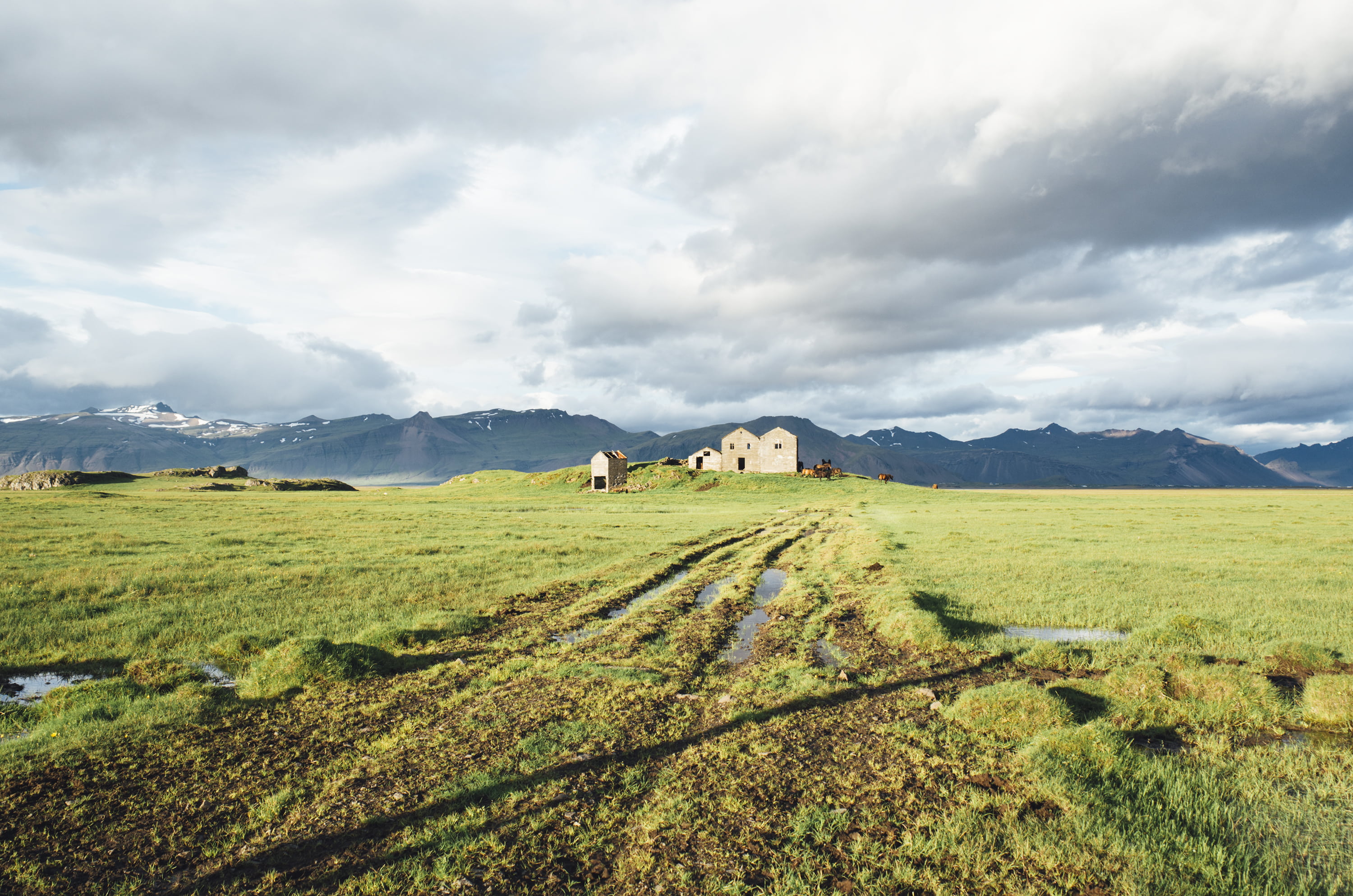 no people, agriculture, nature, country, mountain, landscape, iceland, outdoors, green, building, tranquil scene, farm, environment, land, grass, rural scene, HD Wallpaper