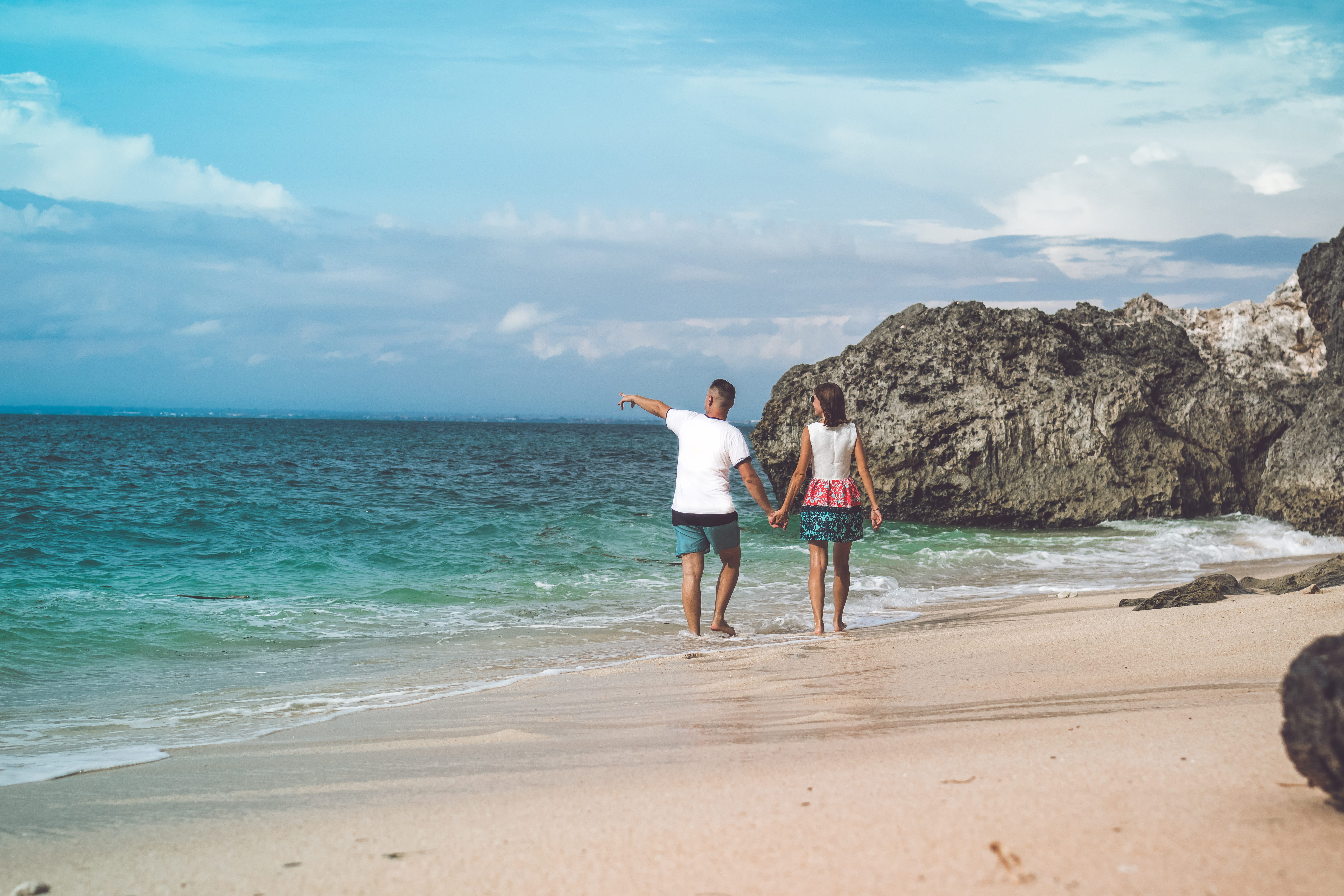sky, couple, travel, sea, beach, outdoors, beauty in nature, vacation, togetherness, lifestyles, land, horizon, seashore, women, honeymoon, scenics - nature, HD Wallpaper