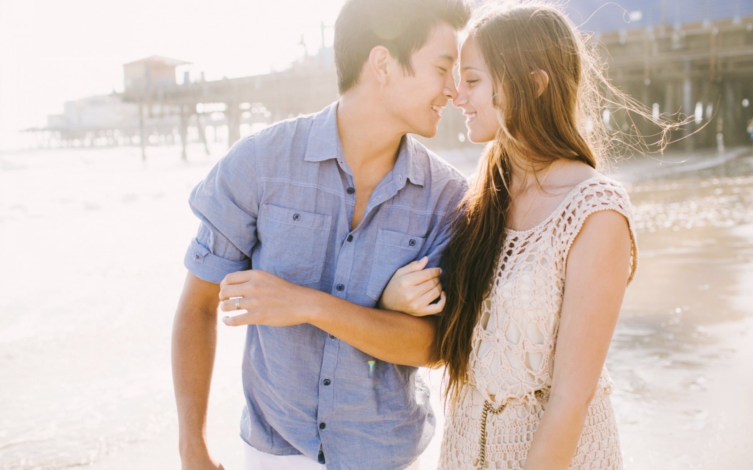 beach, embracing, young Adult, honeymoon, kissing, emotion, cute, bonding, positive Emotion, leisure Activity, dating, sunlight, friendship, two People, HD Wallpaper