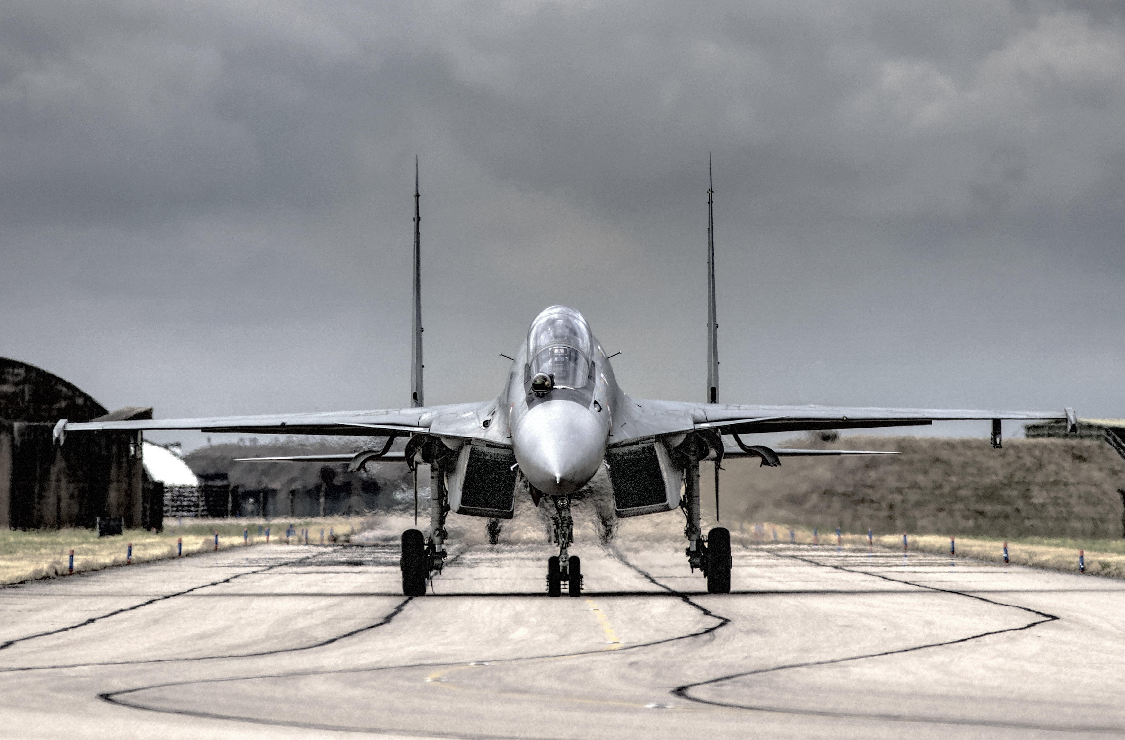 no people, overcast, gray, architecture, travel, government, army, fighter plane, uniform, the airfield, nature, military, air vehicle, multi-role fighter, HD Wallpaper
