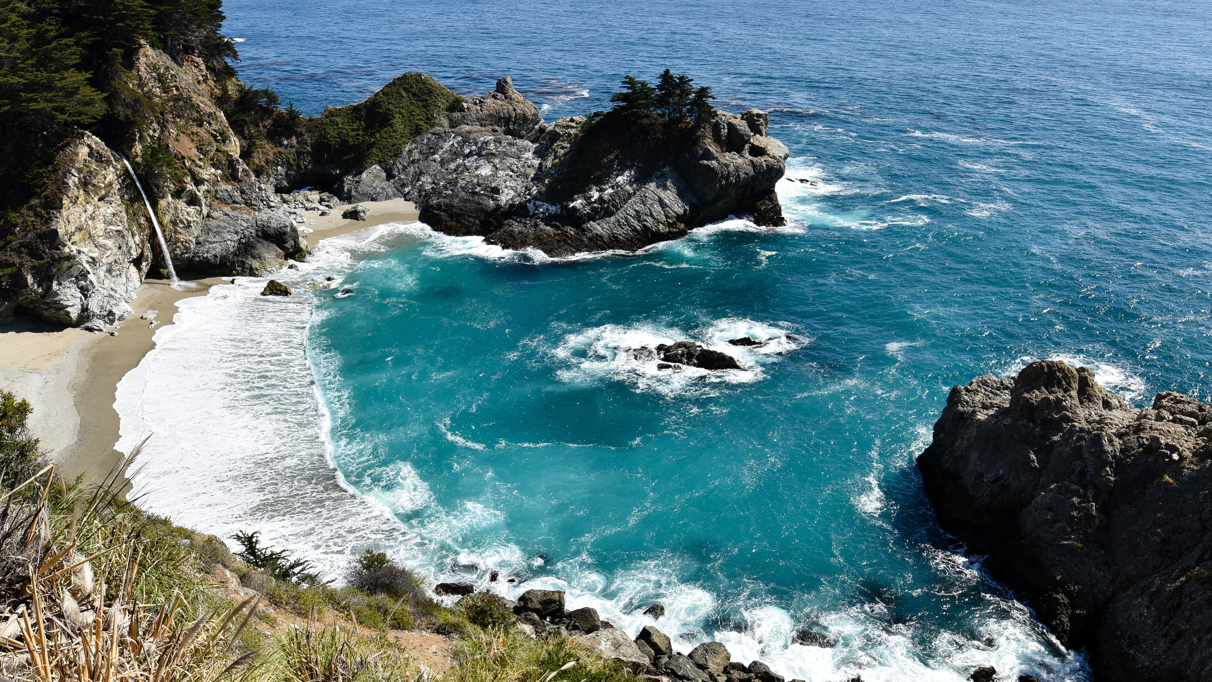 rocks, sea, 4K, rock, eroded, nature, view, solid, land, high angle view, beauty in nature, mcway if, outdoors, california, rocky coastline, day, ocean, HD Wallpaper