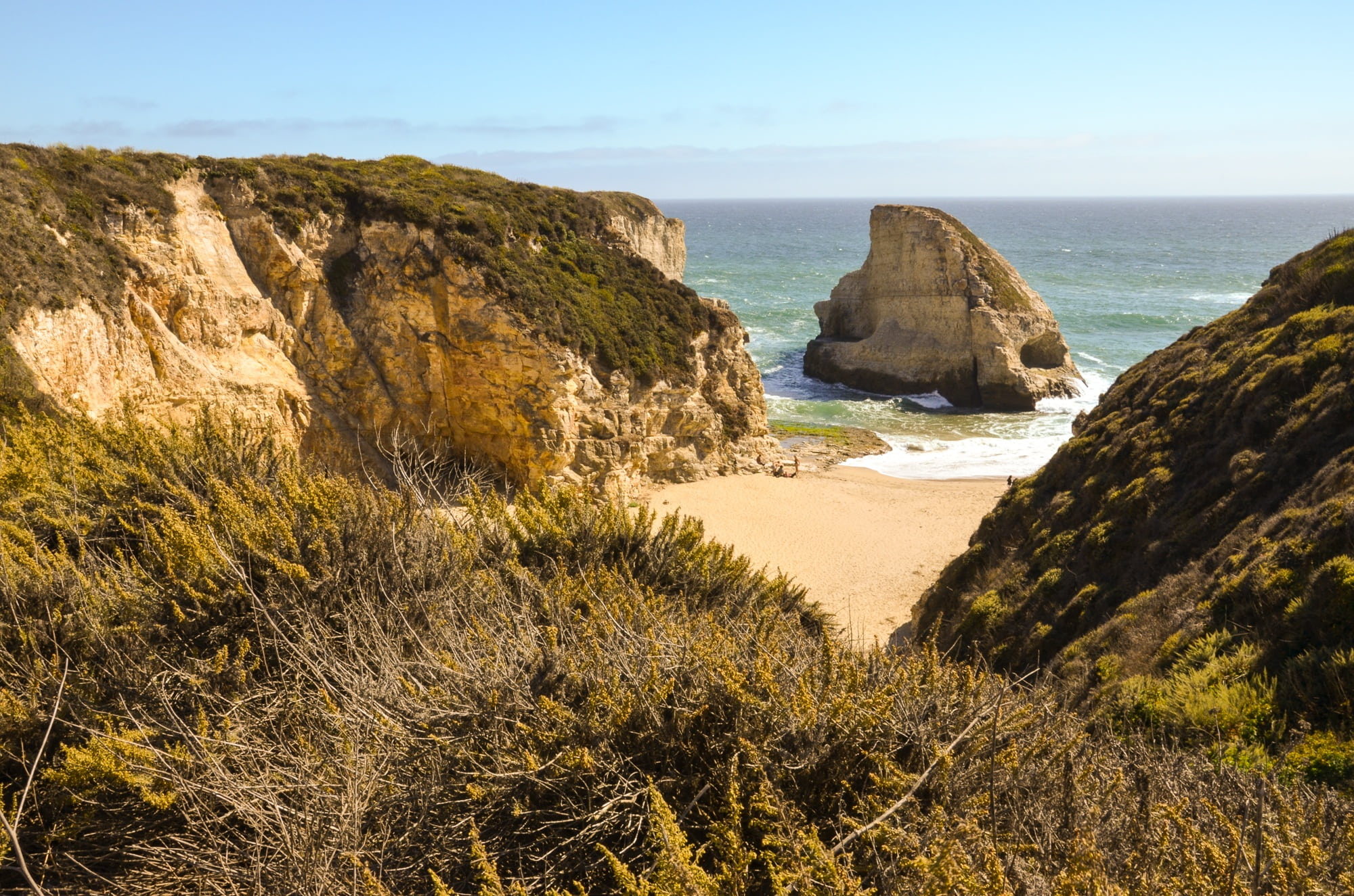 california, beach, outdoors, rock - Object, rock, highway one, pacific, horizon, cliff, america, 1080P, usa, sea, sunny, landscape, solid, beauty in nature, HD Wallpaper