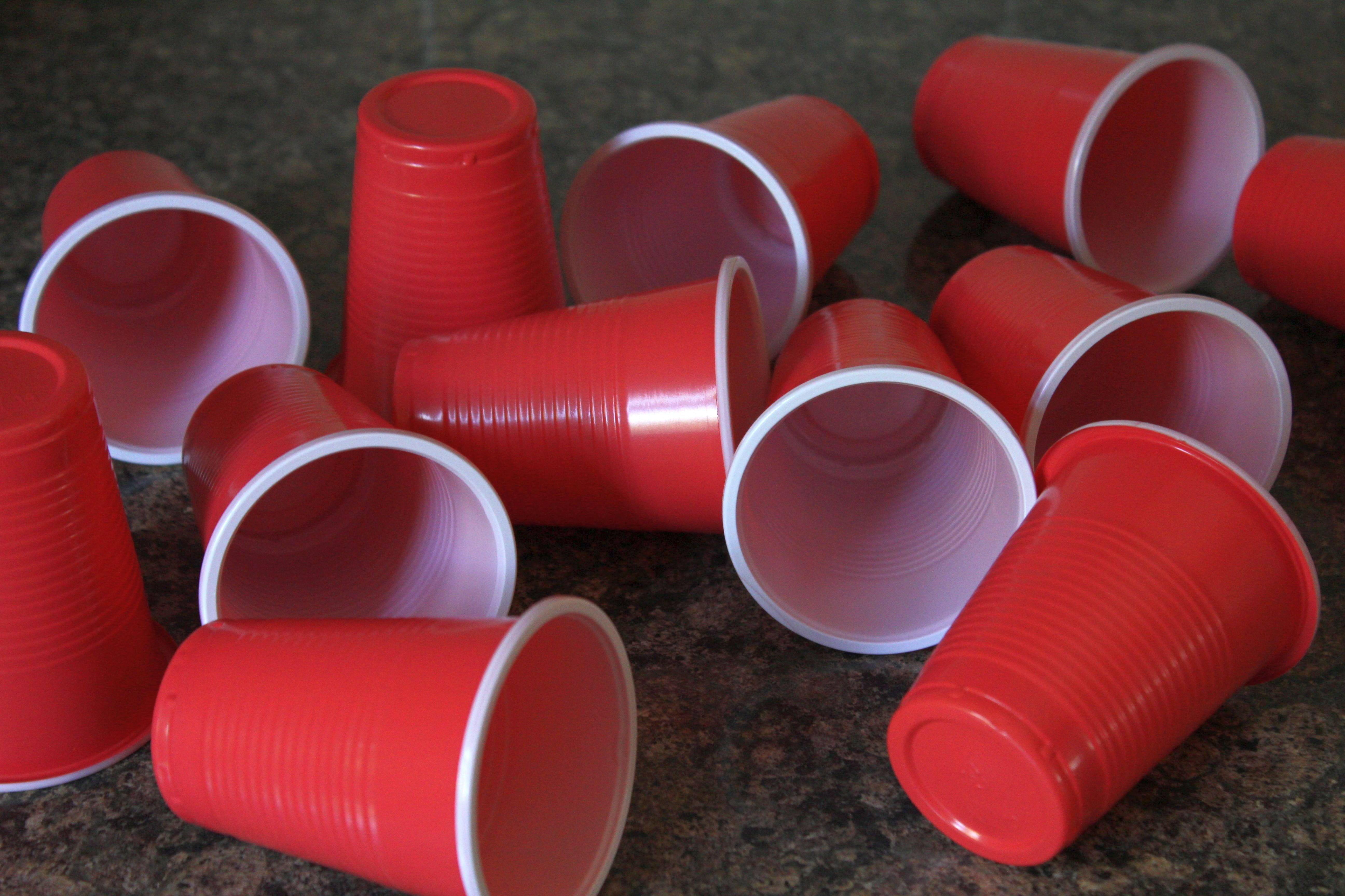 group, cups, choice, waste, group of objects, beverage, shape, nature, land, recycle, environment, geometric shape, large group of objects, drink, variation, HD Wallpaper