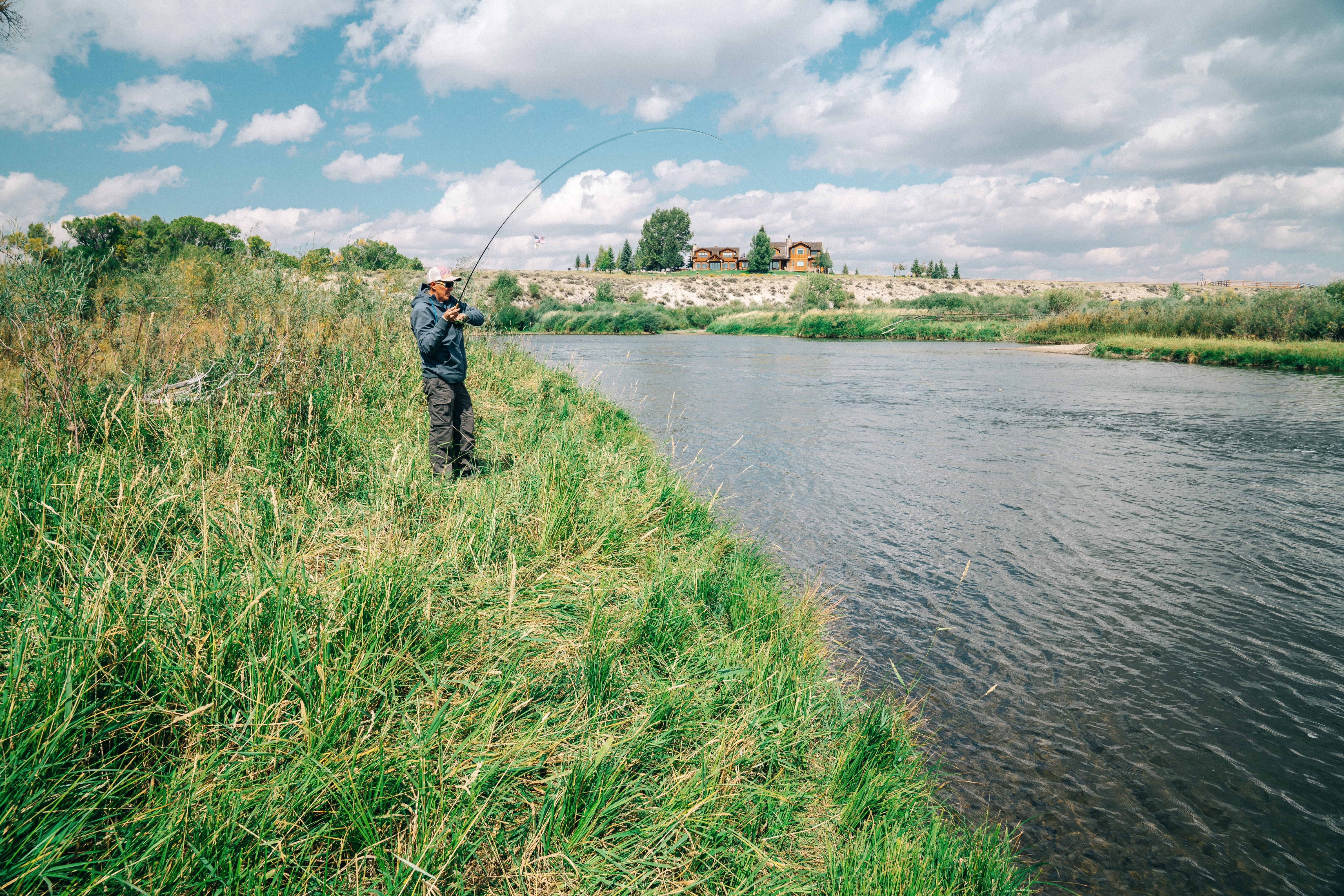 fly fishing, water, real people, taken, fisherman, outdoors, land, nature, daytime, men, near, fishing, grass, standing, rear view, leisure activity, plant, HD Wallpaper