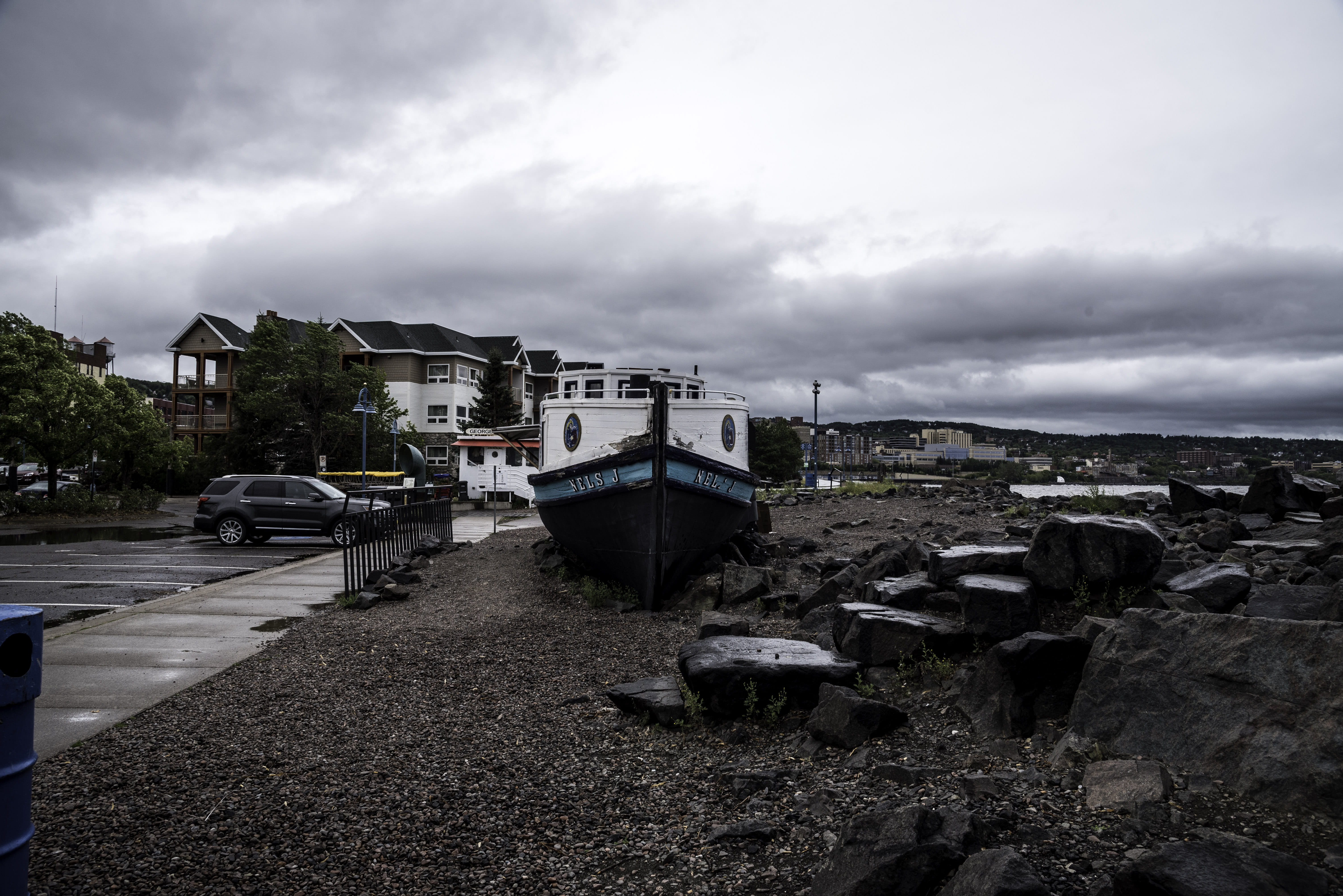 stand, nature, city, building exterior, storm cloud, Minnesota, architecture, Duluth, outdoors, food, minnesota, transportation, building, shoreline, day, HD Wallpaper