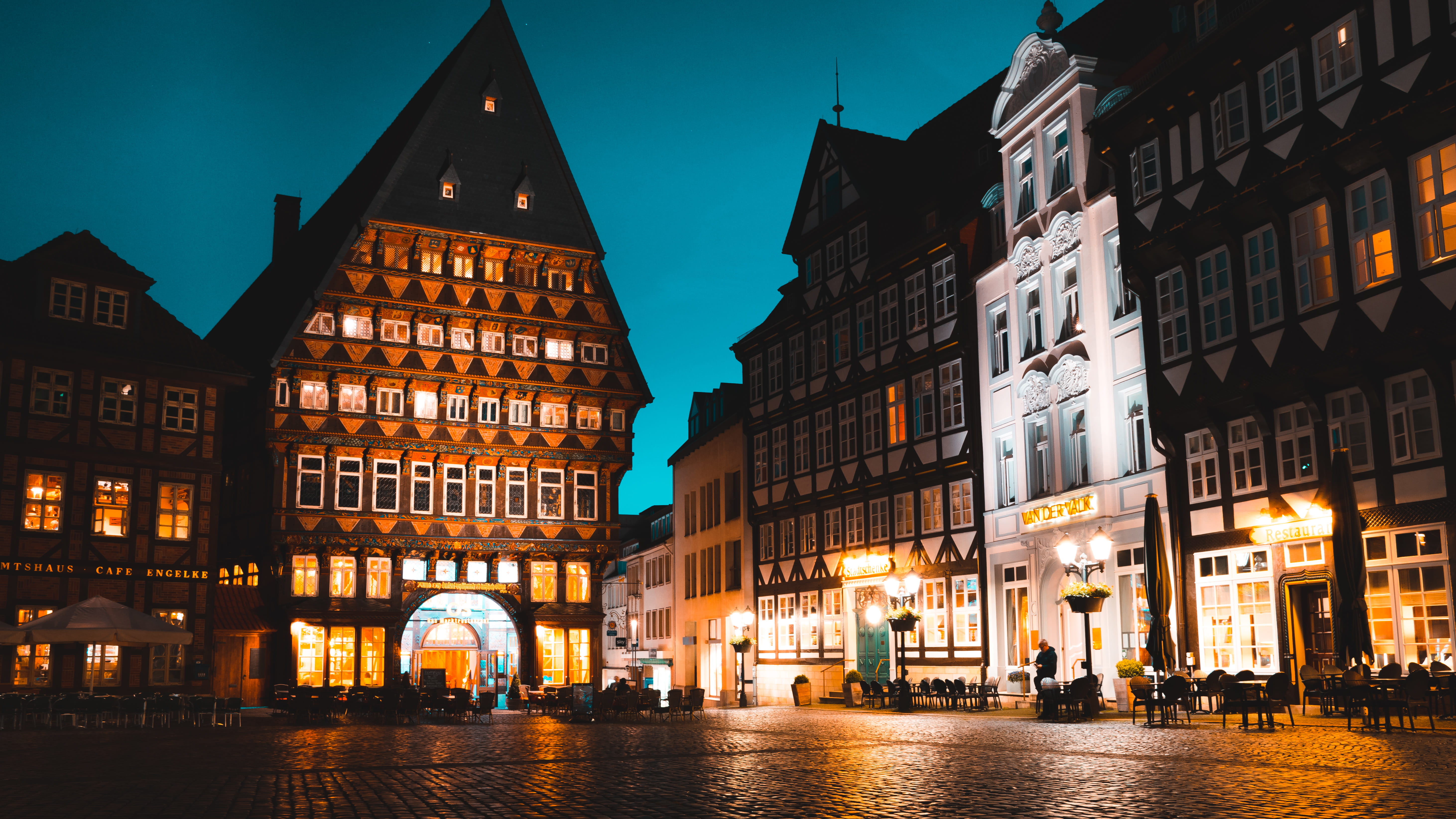 cobblestone street, illuminated, nature, lampposts, sunset, window, night, buildings, reflections, germany, building exterior, concrete, street, dinette, HD Wallpaper