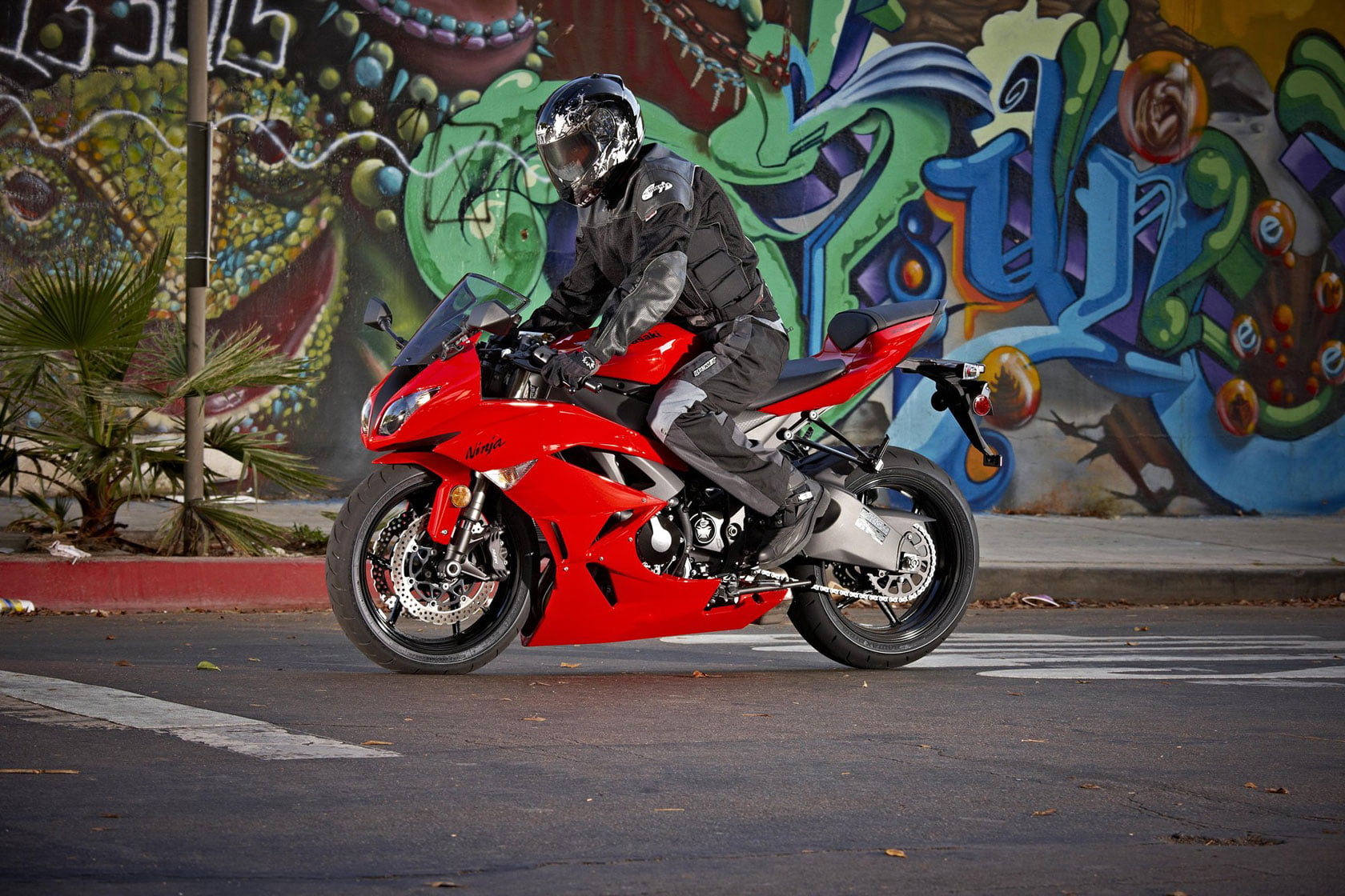 zx 6r, outdoors, land vehicle, riding, transportation, driving, one person, casual clothing, motion, men, road, ninja, leisure activity, 720P, 2010, side view, HD Wallpaper