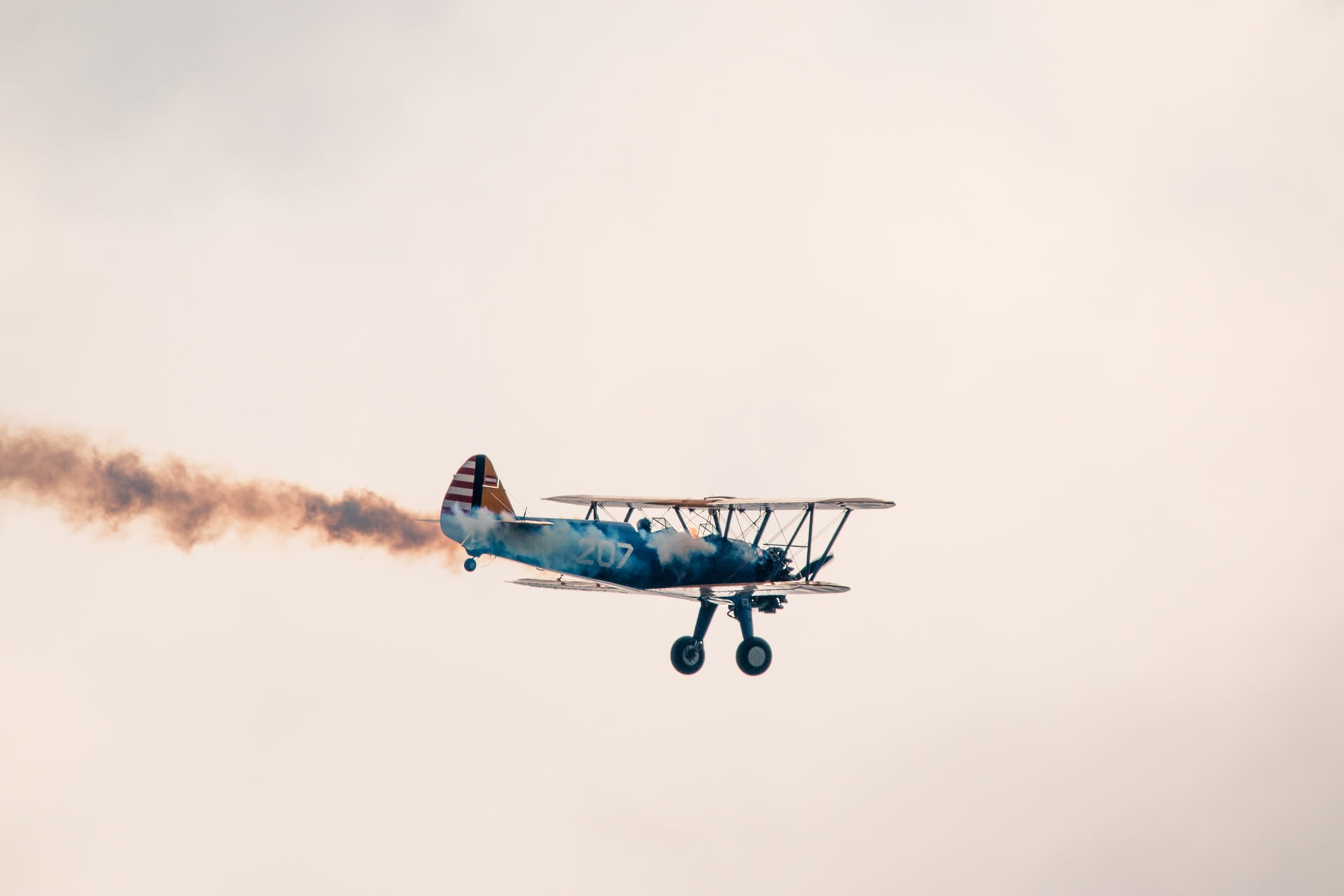 history, boeing stearman pt-13d, flying, single object, motion, airplane, on the move, vintage aircraft, flight days soest 2017, profile view, side view, HD Wallpaper