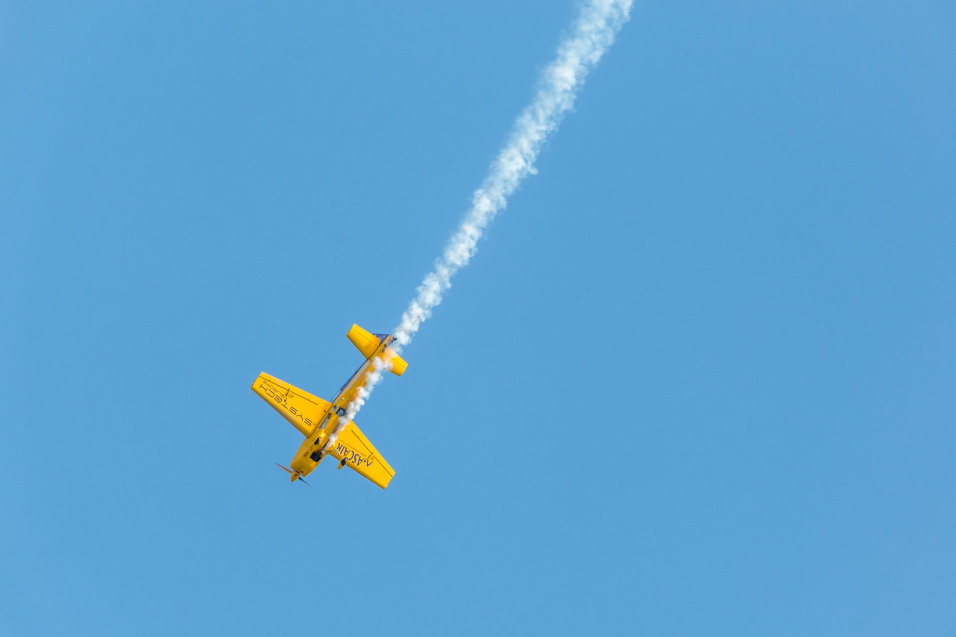 plane, aircraft, sky, no people, transportation, day, flying, airshow, extra 300, airplane, outdoors, sunny, aerospace industry, motion, history, entertainment event, HD Wallpaper