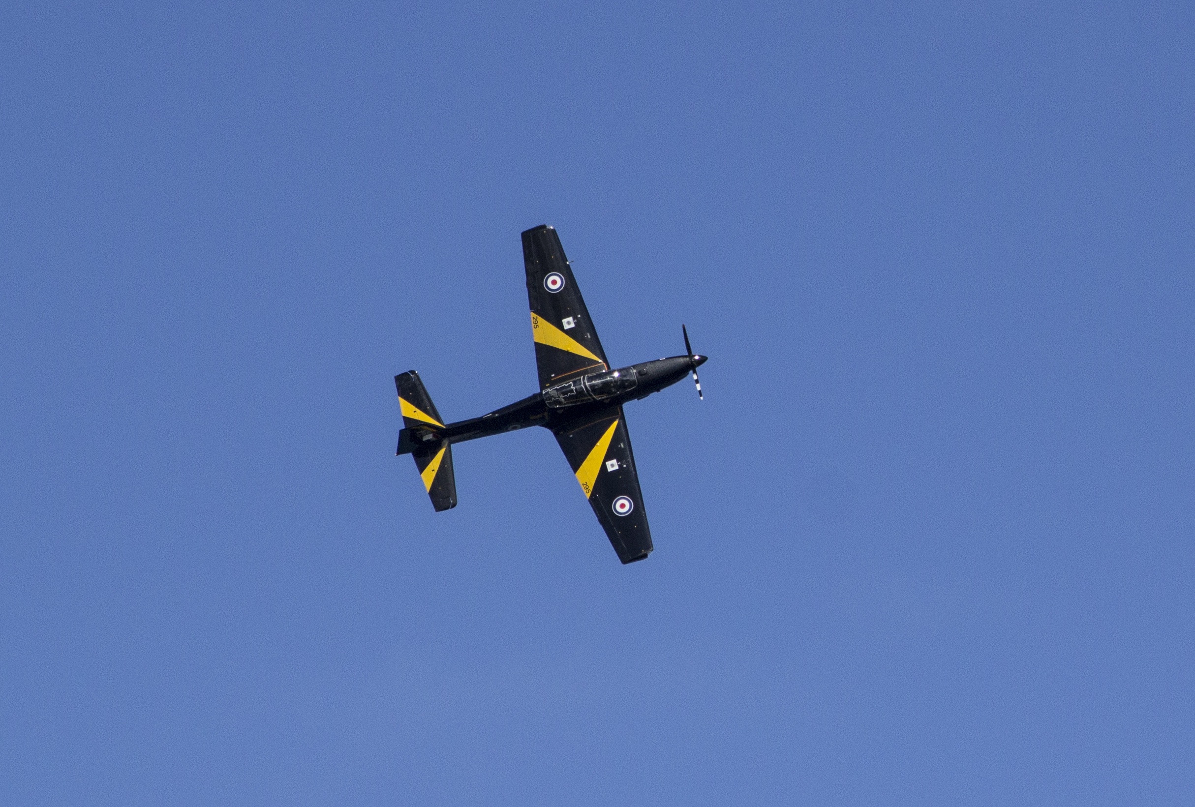 mid-air, no people, transportation, nature, on the move, flying, mode of transportation, airshow, raf, outdoors, air vehicle, copy space, sky, tucano, air show, HD Wallpaper