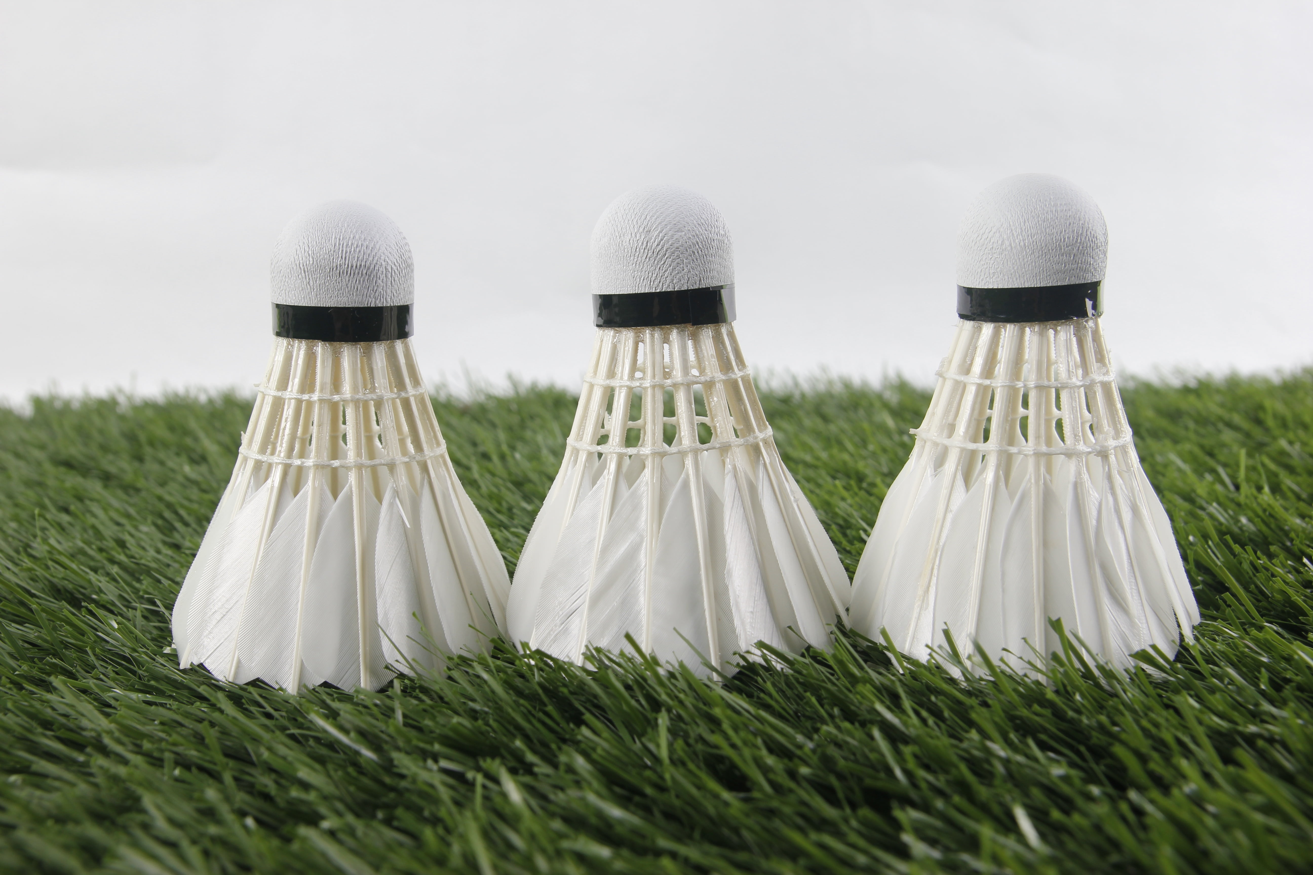 side by side, land, 5K, absence, contrasts, hat, in a row, sport, grass, badminton, nature, no people, two objects, outdoors, shuttlecock, focus on foreground, HD Wallpaper